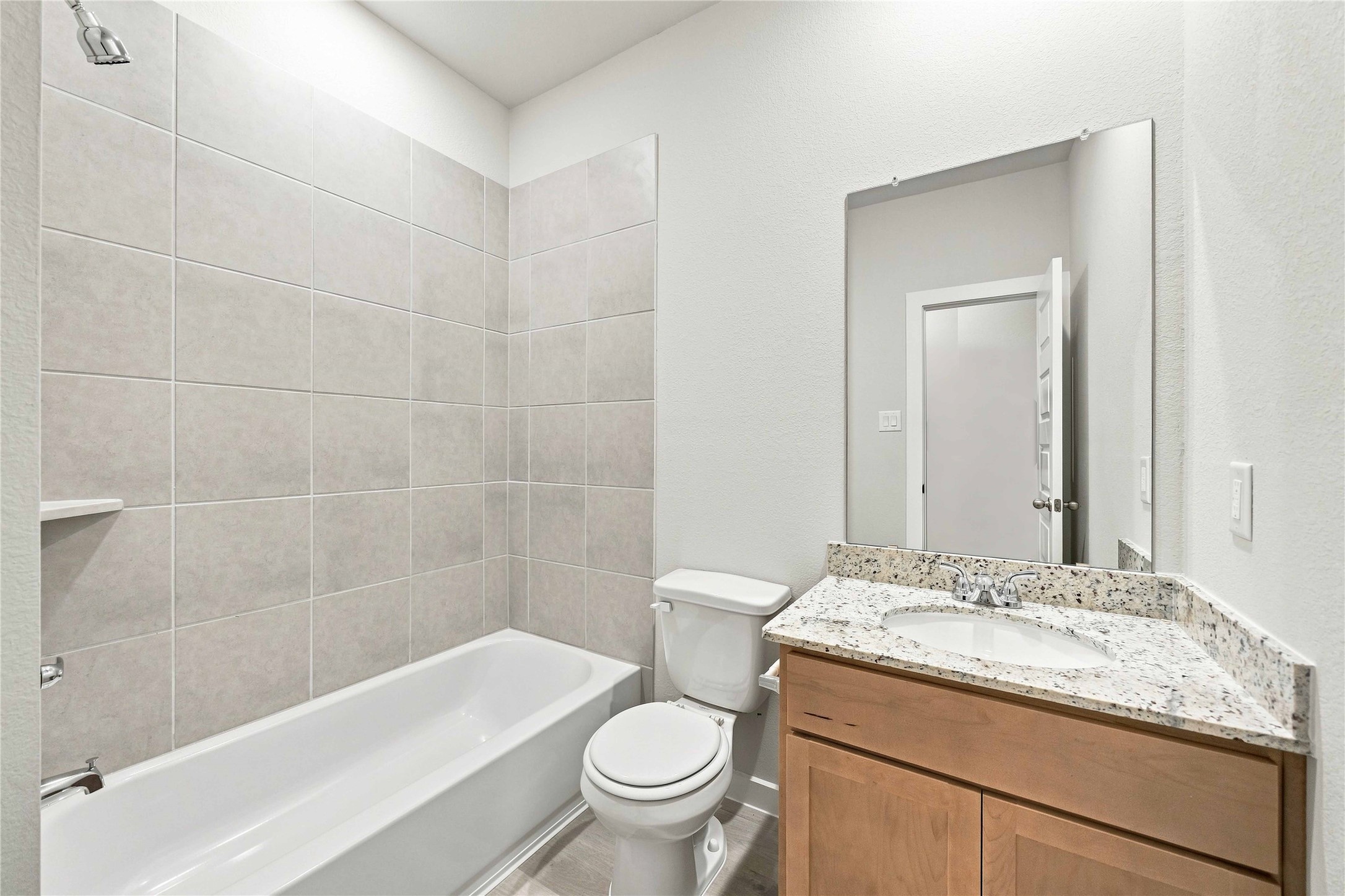 513 Johnson Street Property Photo 17