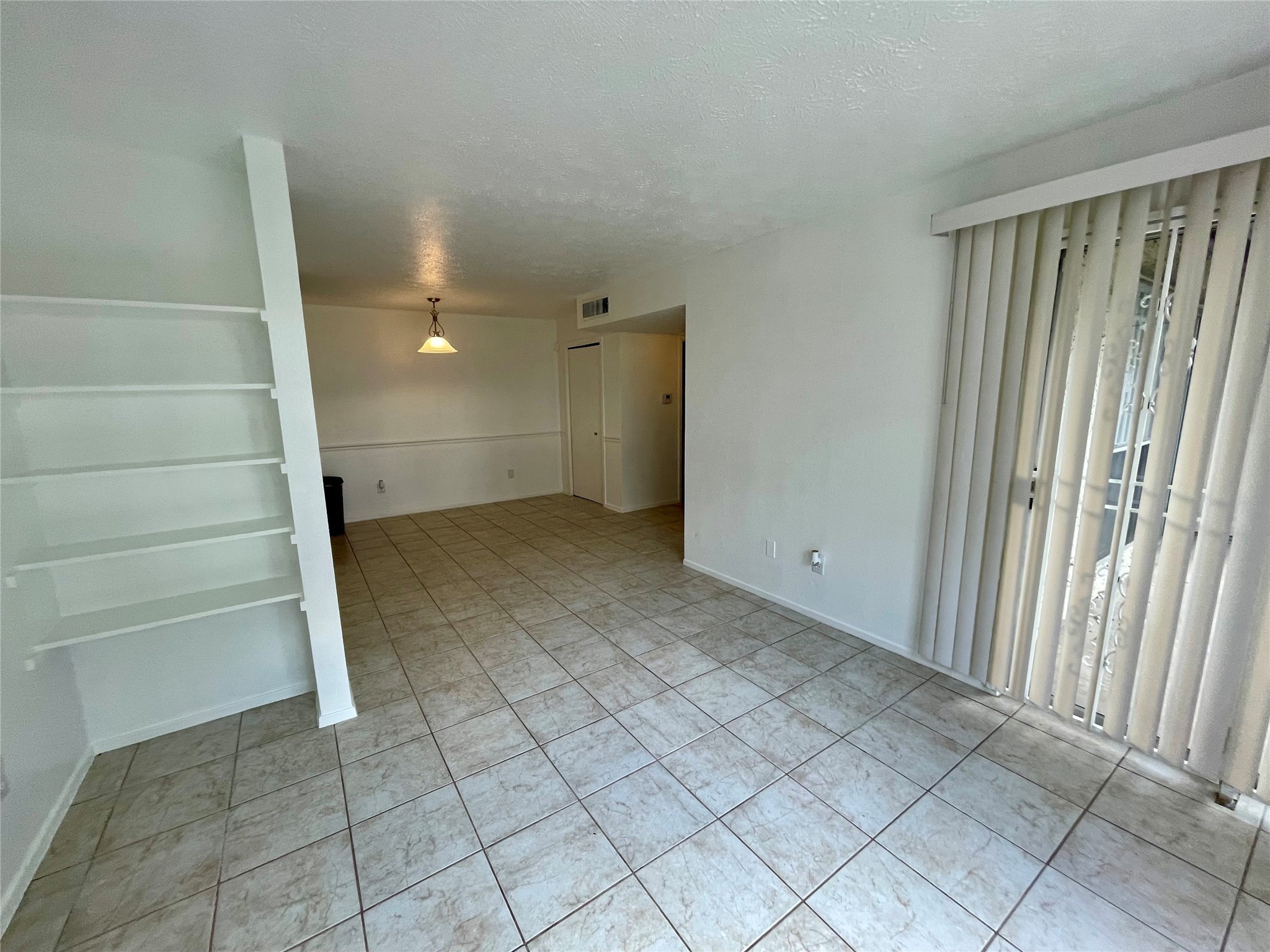7313 Gulf Fwy 900 Property Photo 1