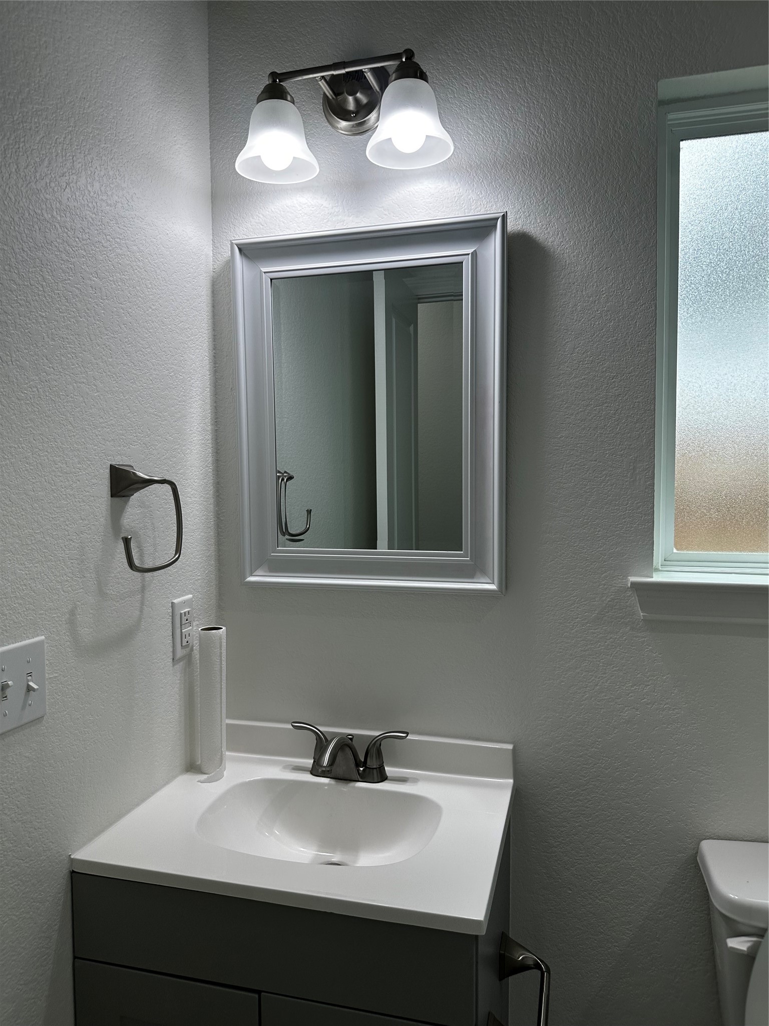 16686 E Lynbrook Property Photo 8