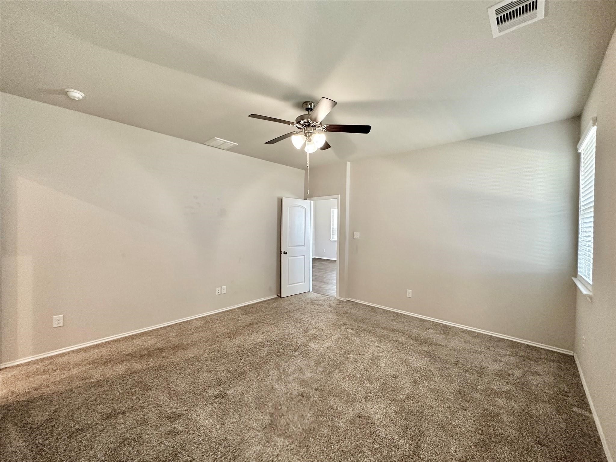 5410 Pembrokeshire Circle Property Photo 12
