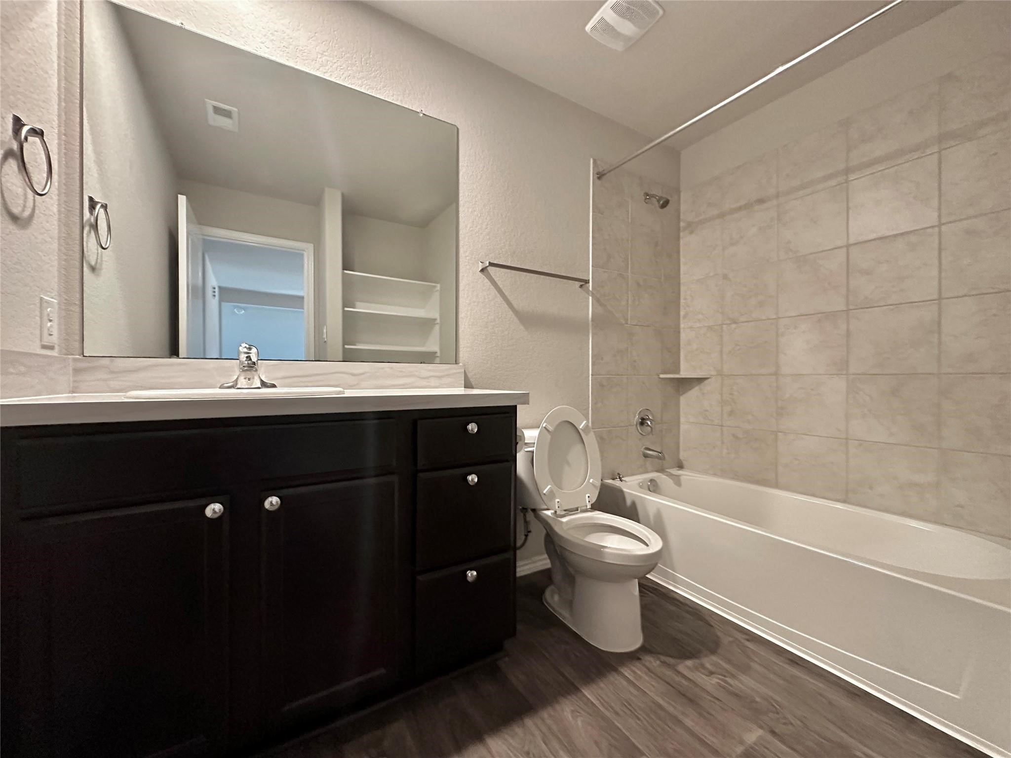 5410 Pembrokeshire Circle Property Photo 23