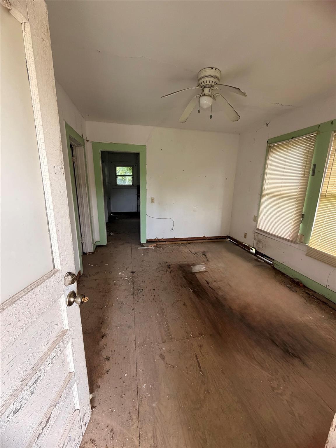 1508 Elm Street, Baytown Tx 77520 Property Photo 2