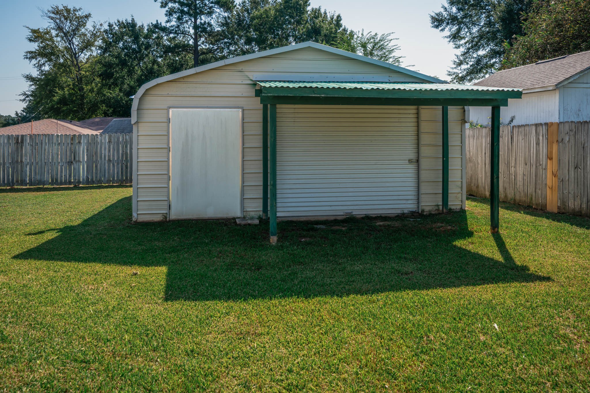 1304 Steve Street Property Photo 22