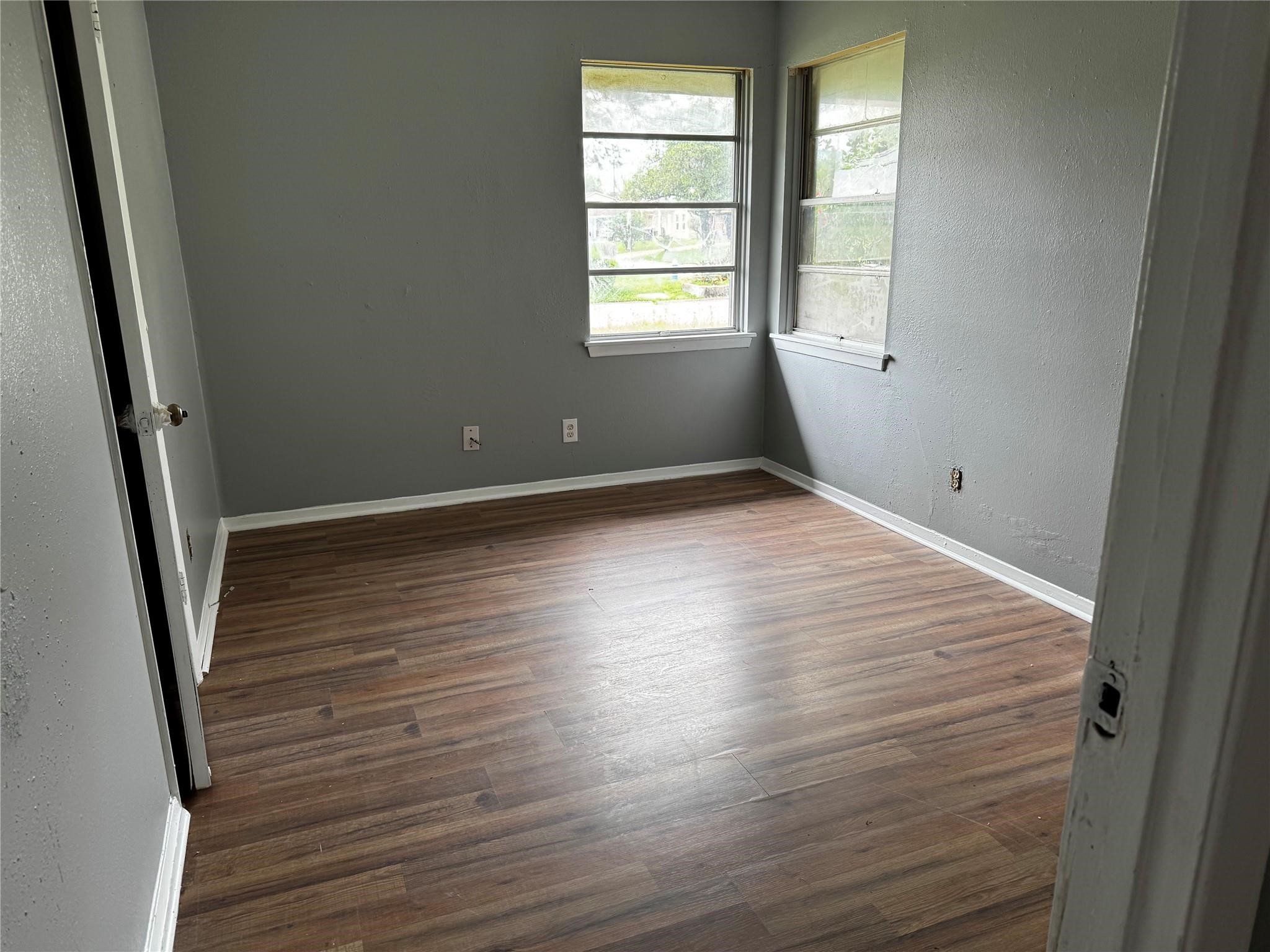7201 Gleason Road Property Photo 11