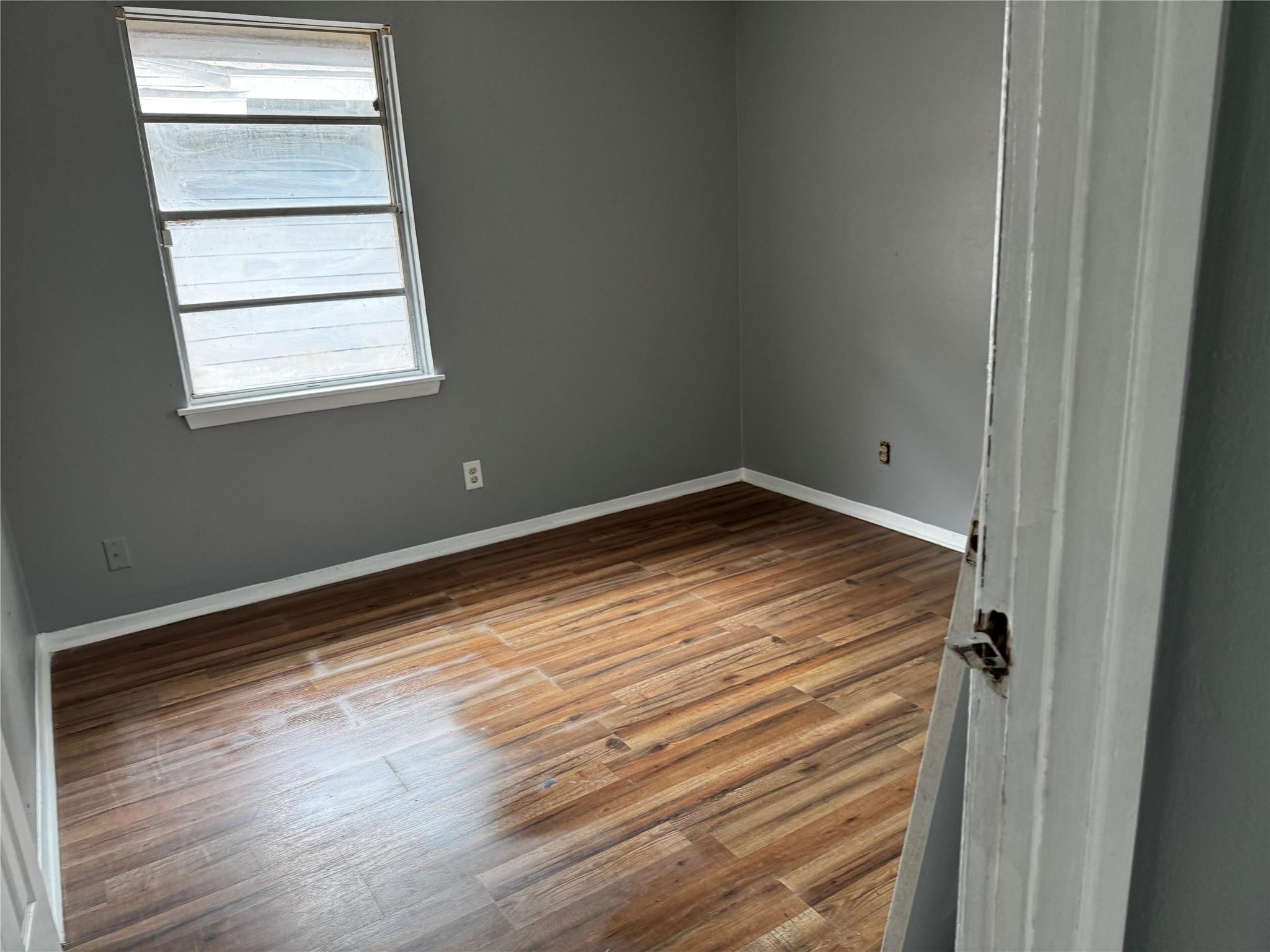 7201 Gleason Road Property Photo 12