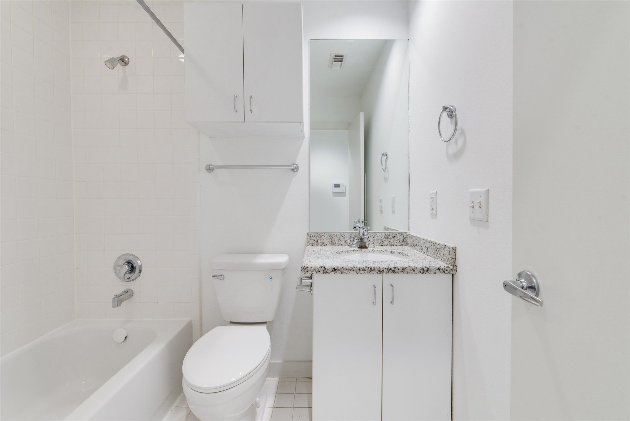 1637 Tuam Street Property Photo 8