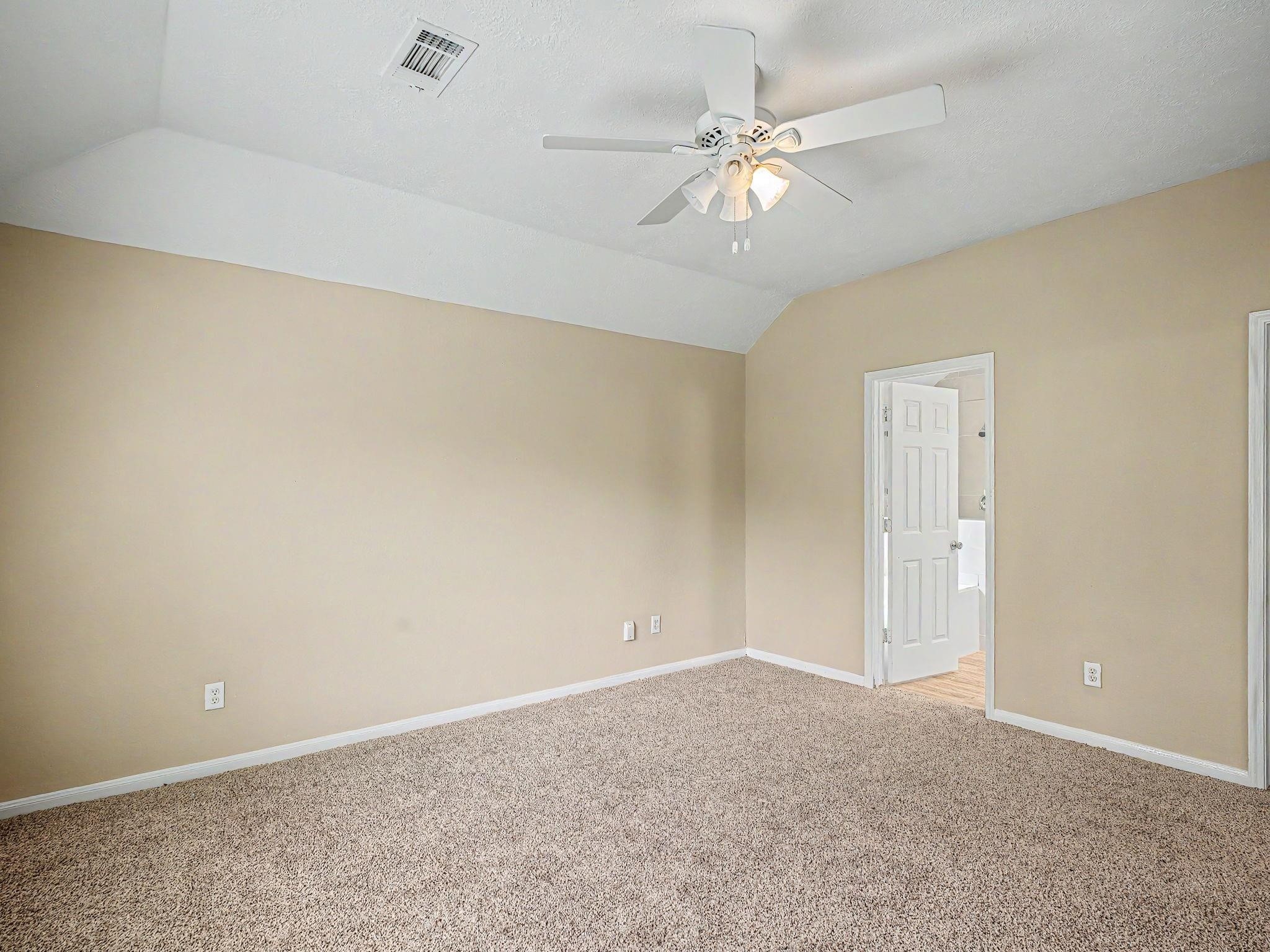 2026a Mossy Trail Drive Property Photo 18