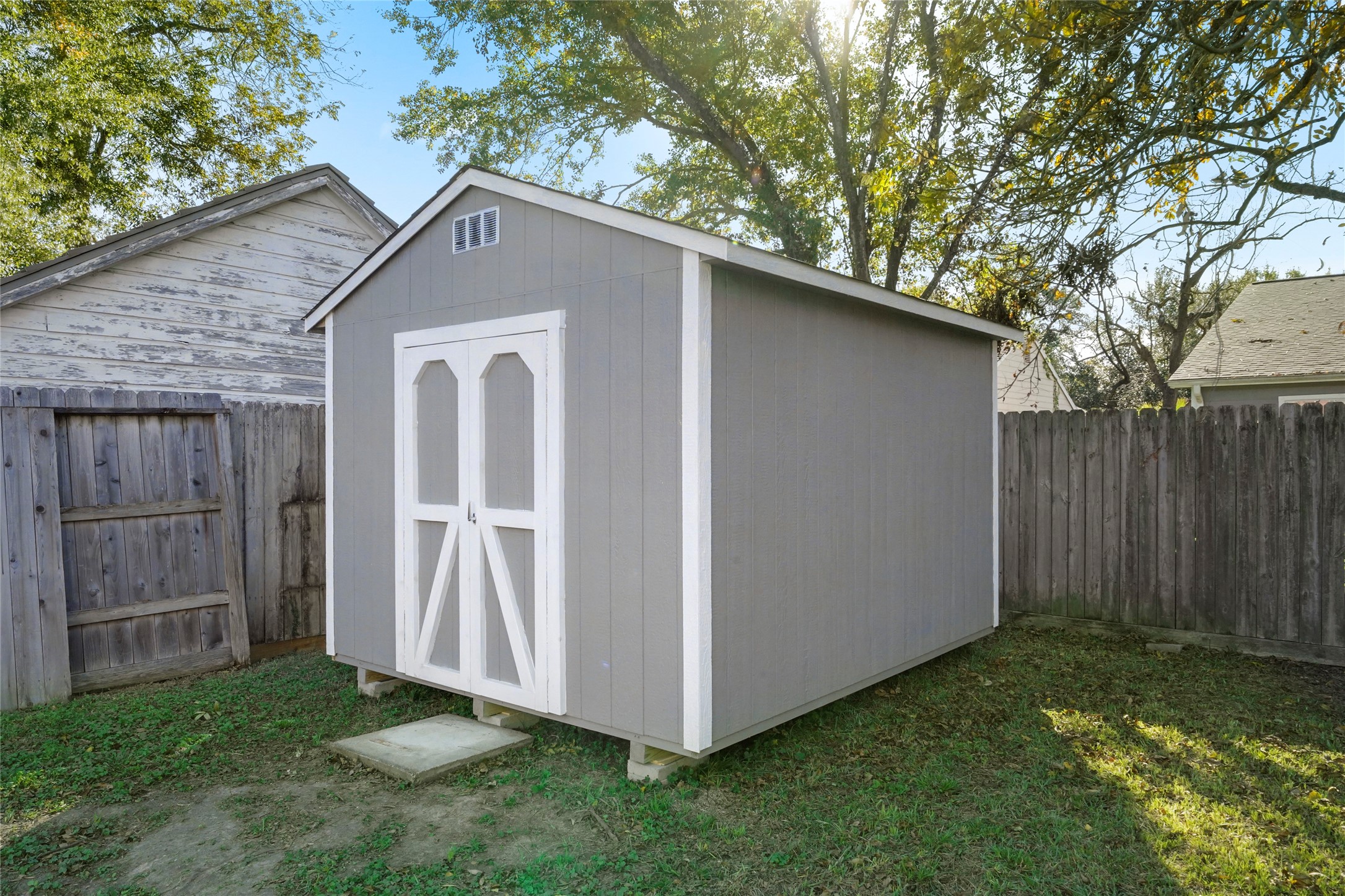 906 Gale Street Property Photo 19