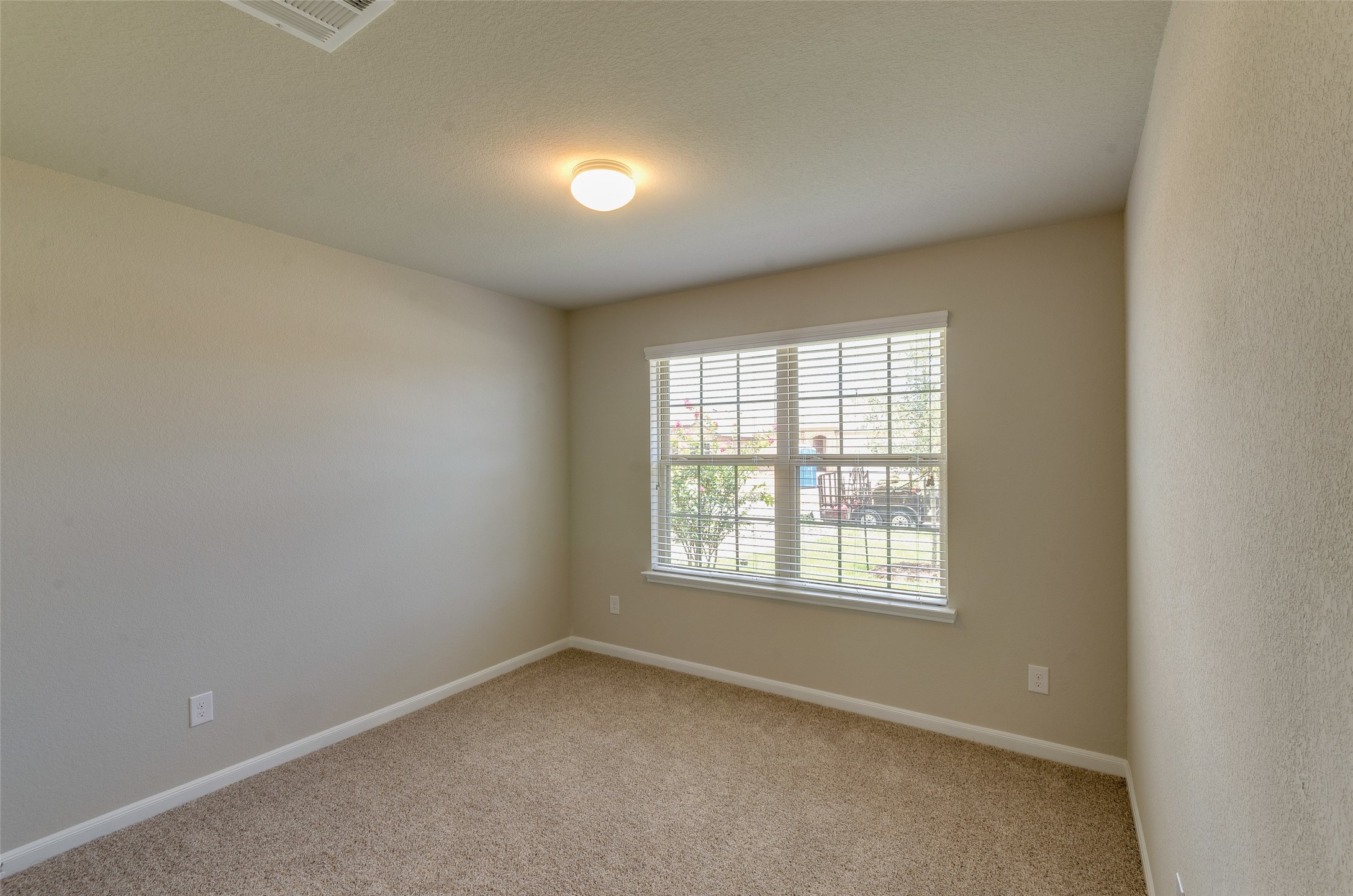 2213 Del Mar Property Photo 6