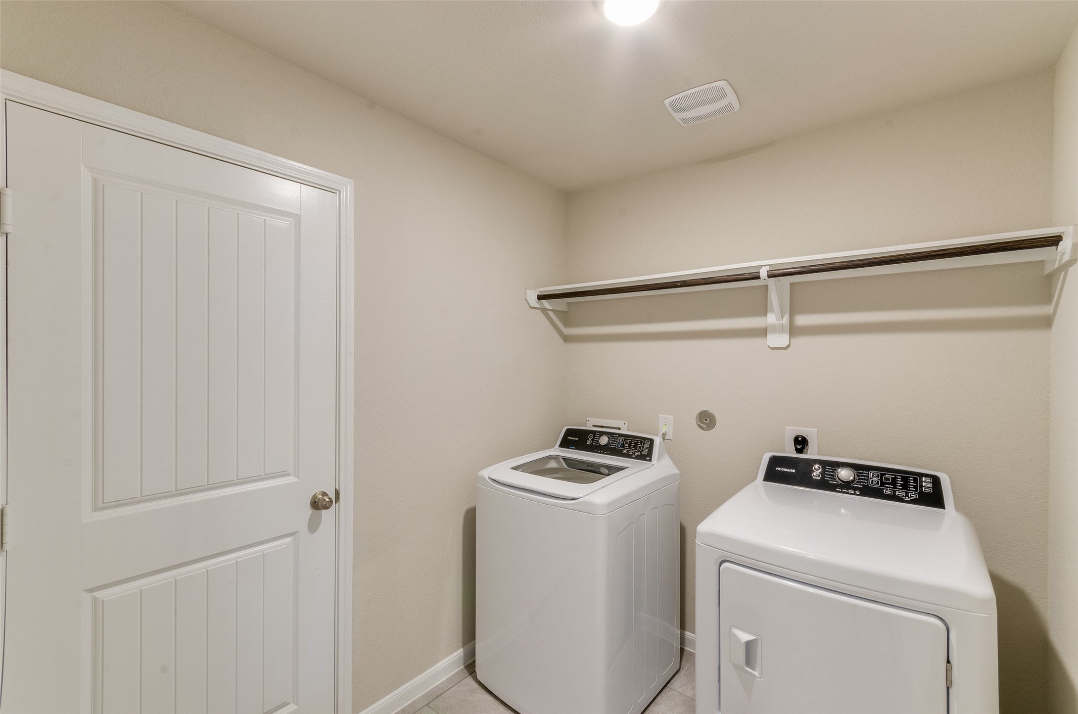 2213 Del Mar Property Photo 10