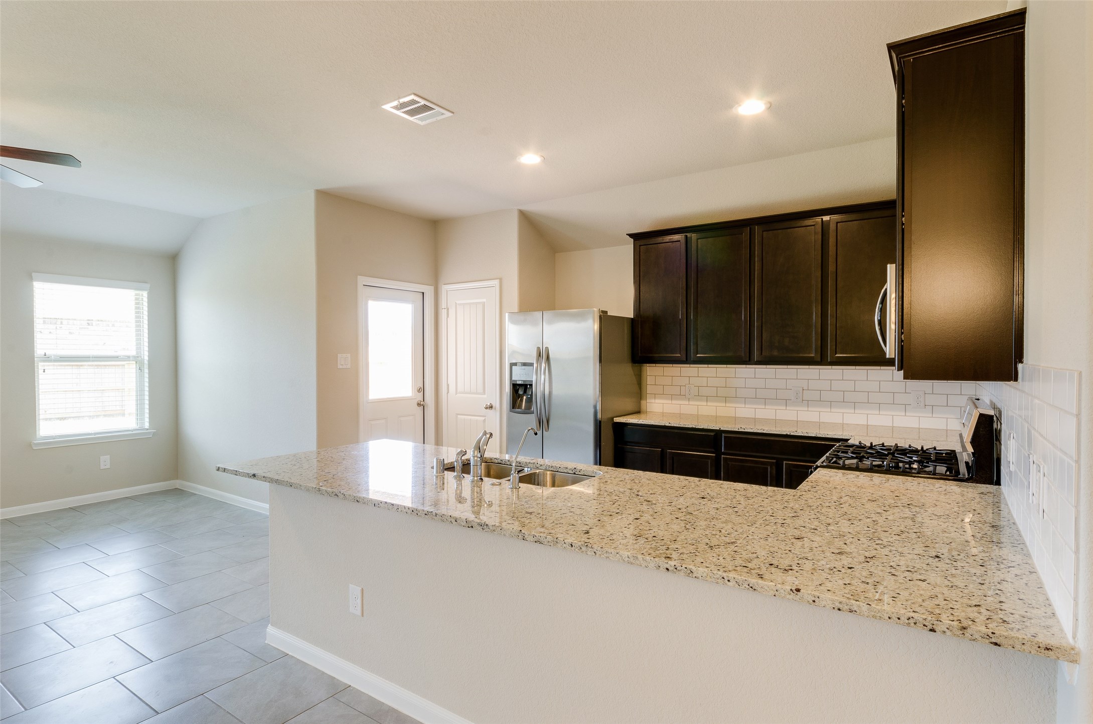2213 Del Mar Property Photo 13