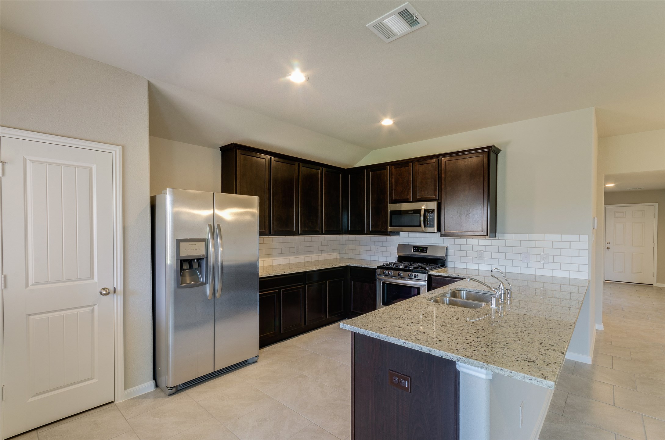 2213 Del Mar Property Photo 15