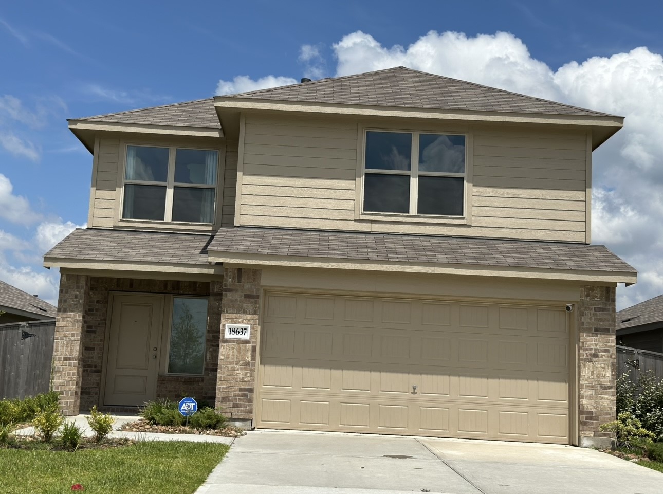 18637 Cepagatti Drive Property Photo 2