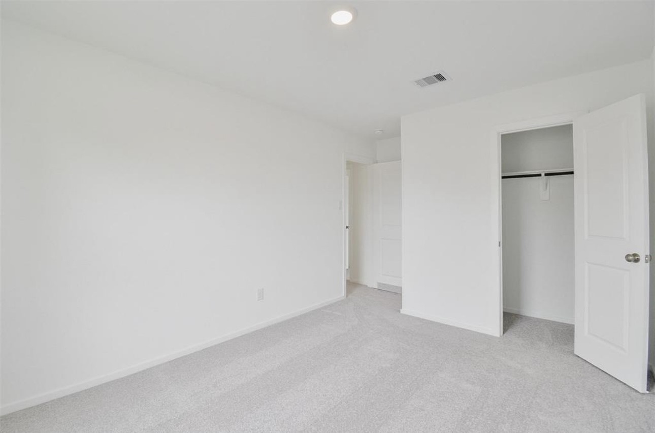 18637 Cepagatti Drive Property Photo 14