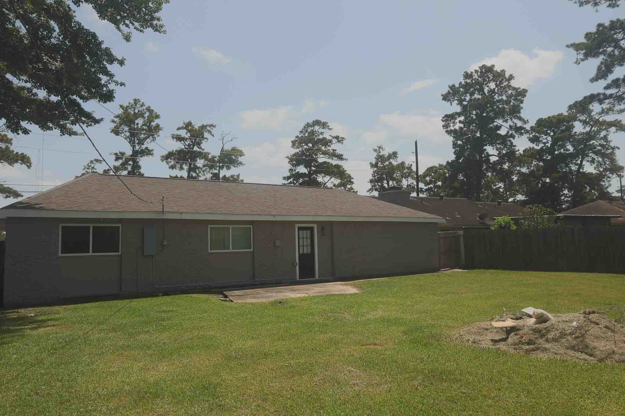 6703 Winfield Road Property Photo 19