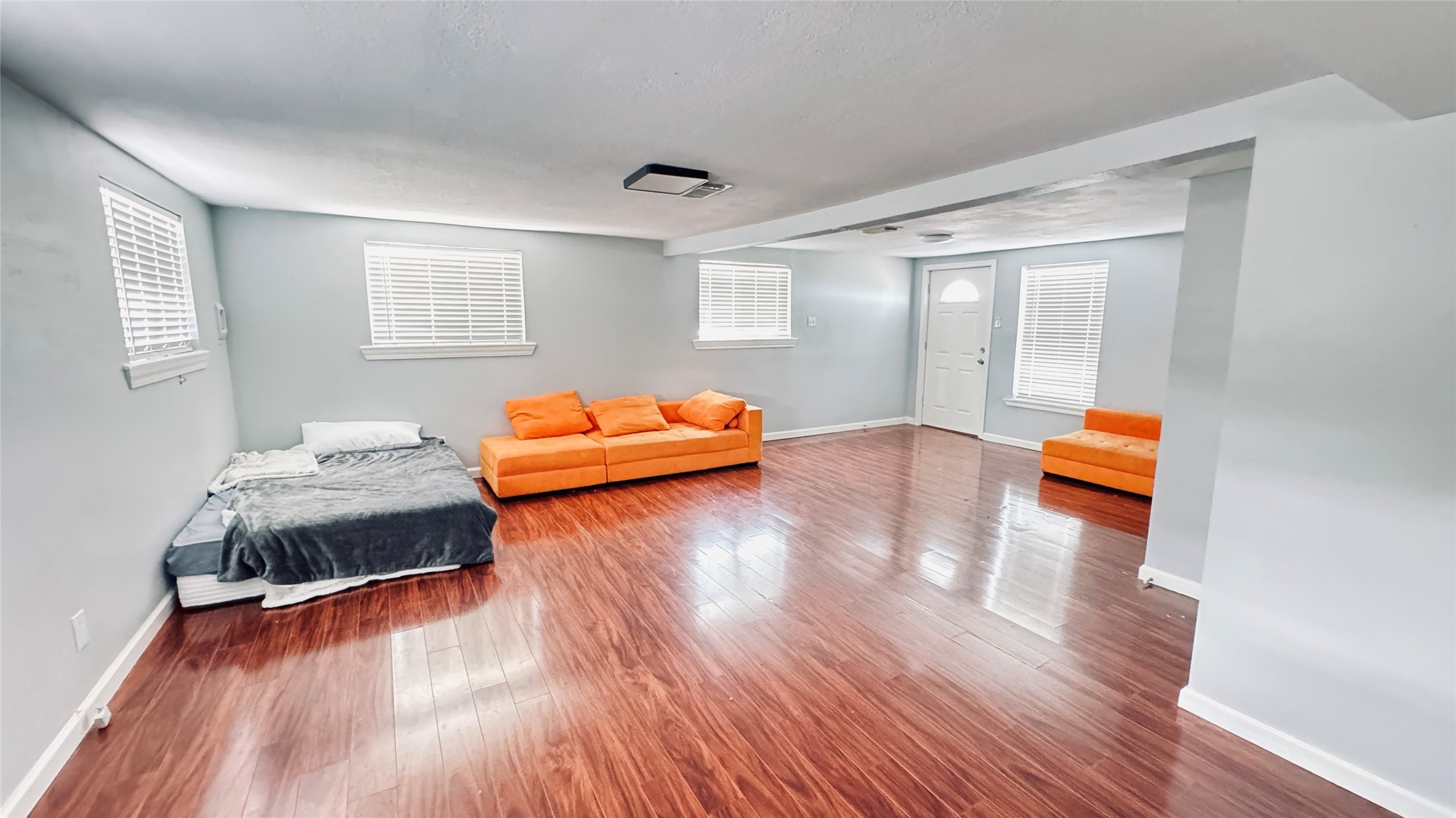 8720 Ocean Drive Property Photo 11