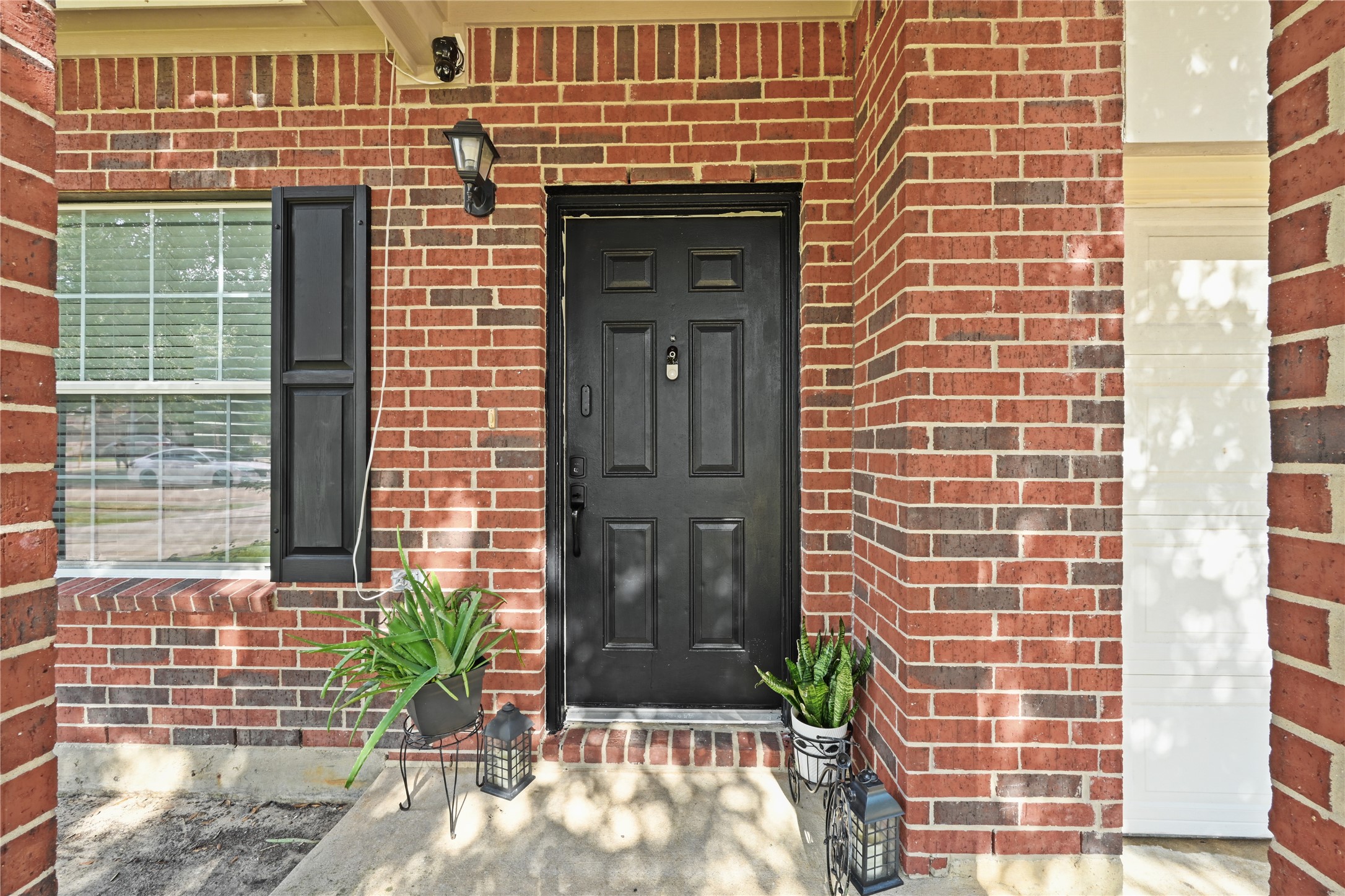11618 Wingborne Lane Property Photo 4