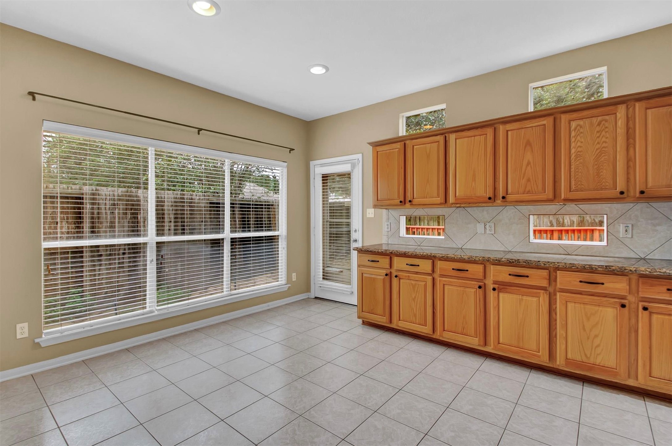 10210 Thornmont Lane Property Photo 13