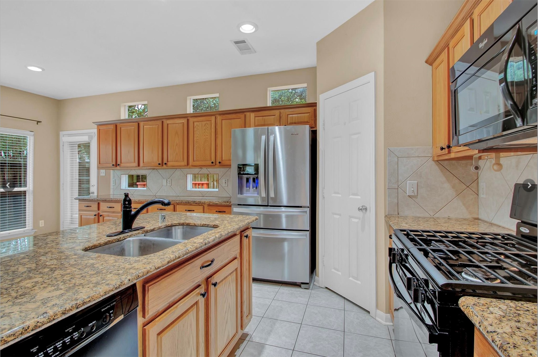 10210 Thornmont Lane Property Photo 17