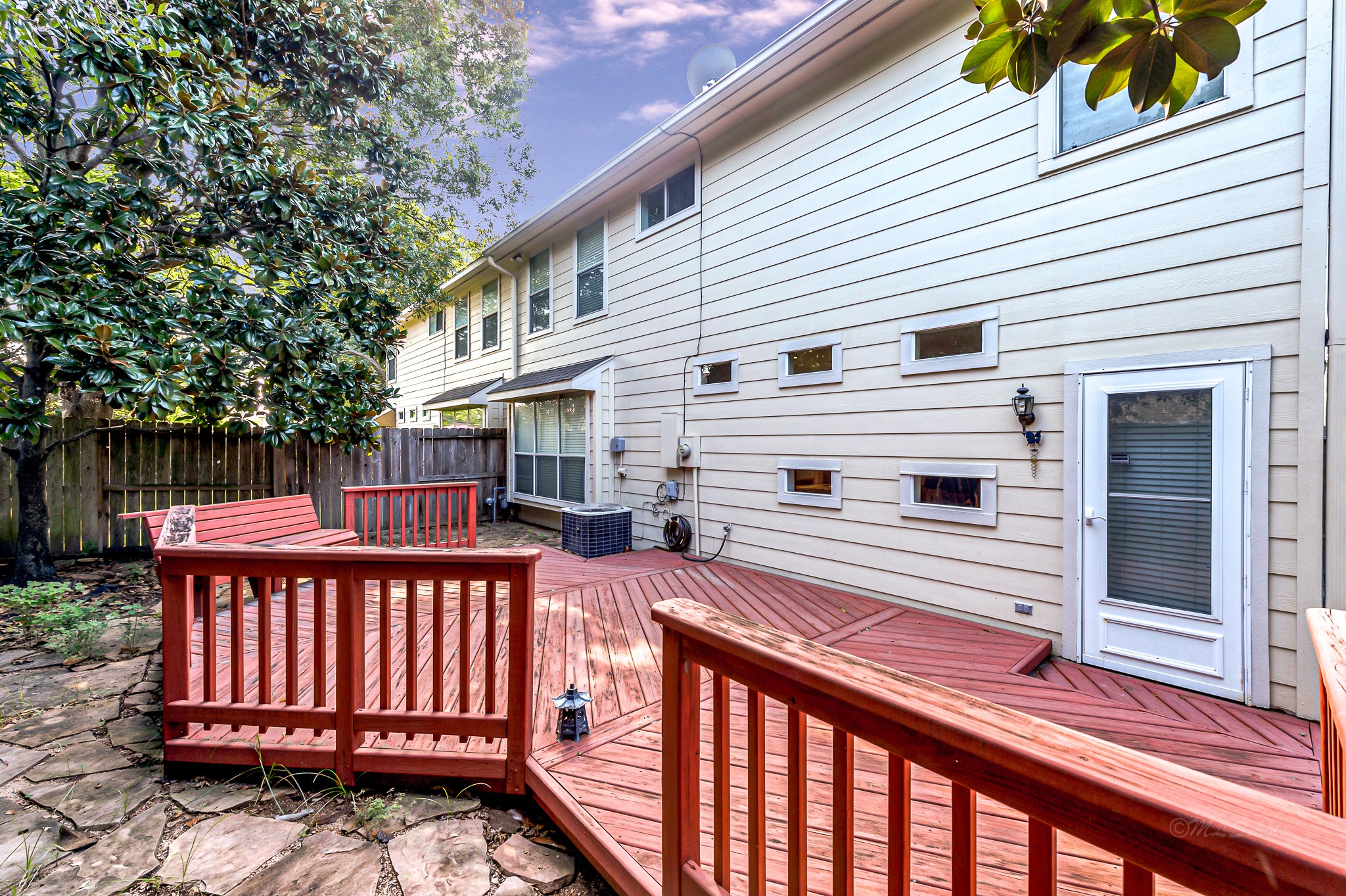 10210 Thornmont Lane Property Photo 28