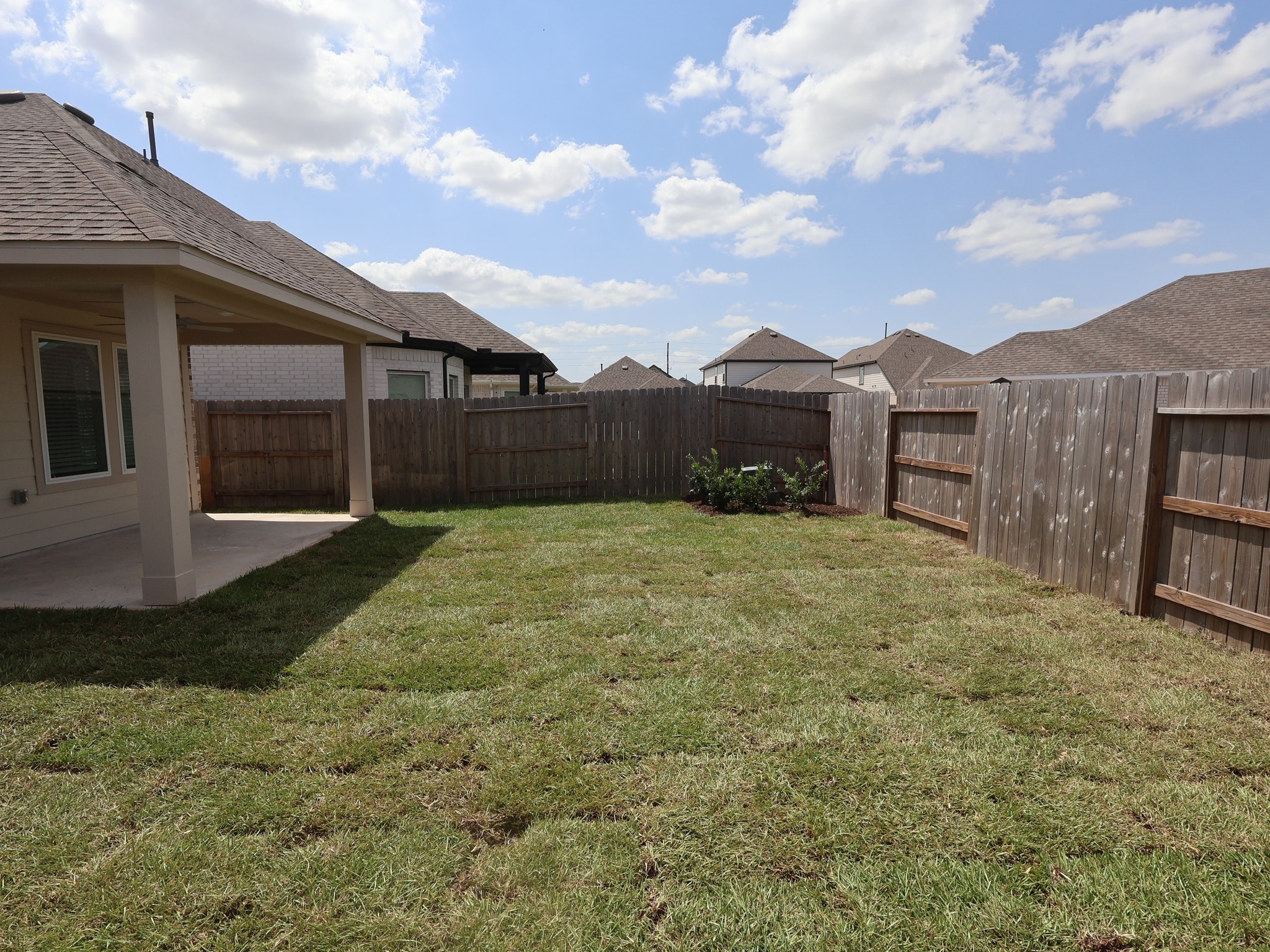 21686 Wave Hollow Drive Property Photo 18