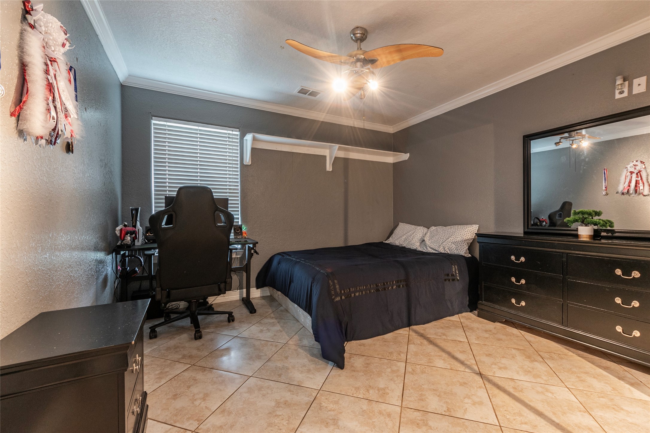 1027 27th Street Property Photo 23