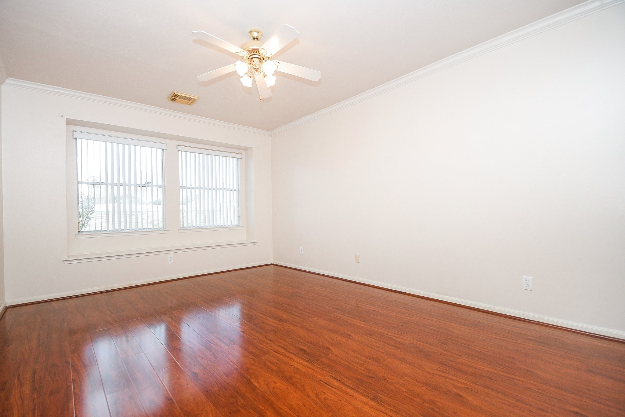 14234 Silver Glade Lane Property Photo 9
