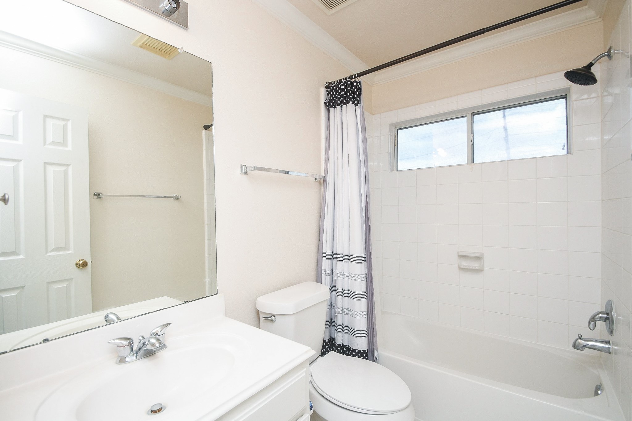 14234 Silver Glade Lane Property Photo 18