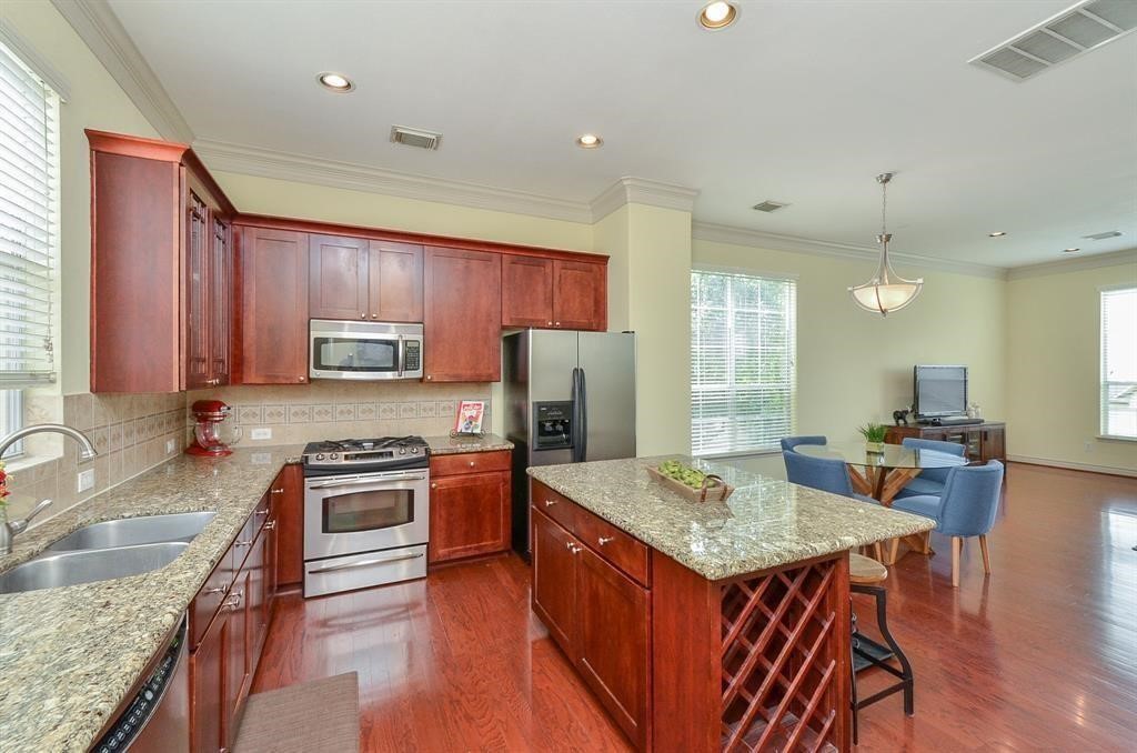 3316 Clearview Circle Property Photo 5