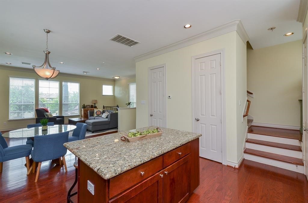 3316 Clearview Circle Property Photo 6