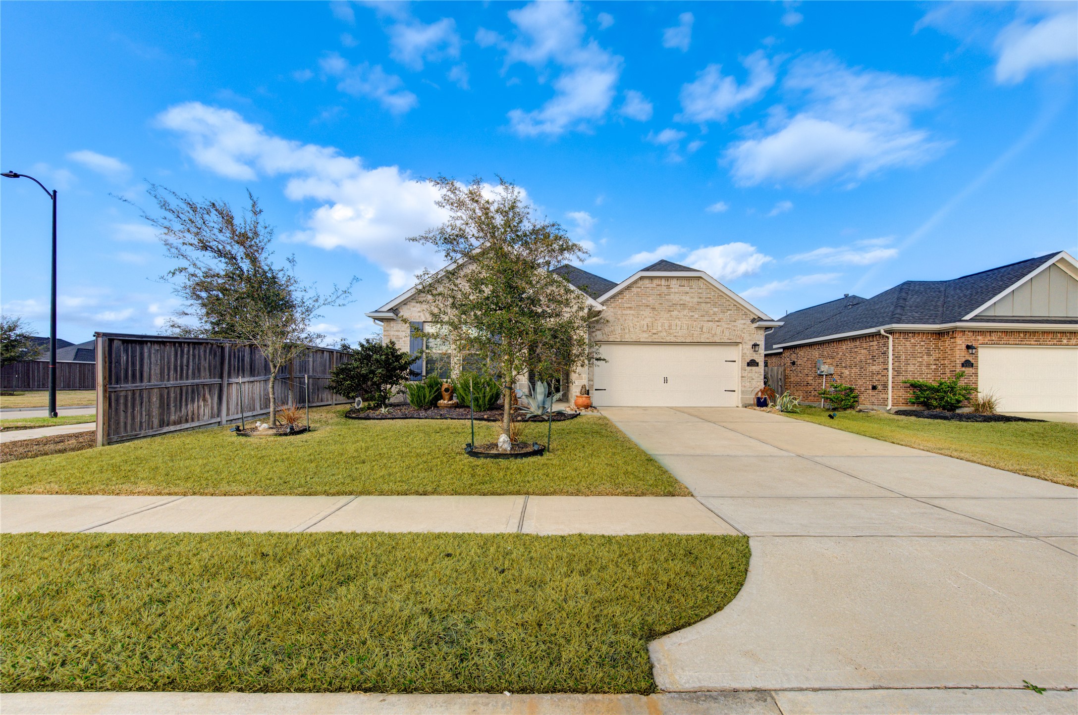 31326 Conover Drive Property Photo 2