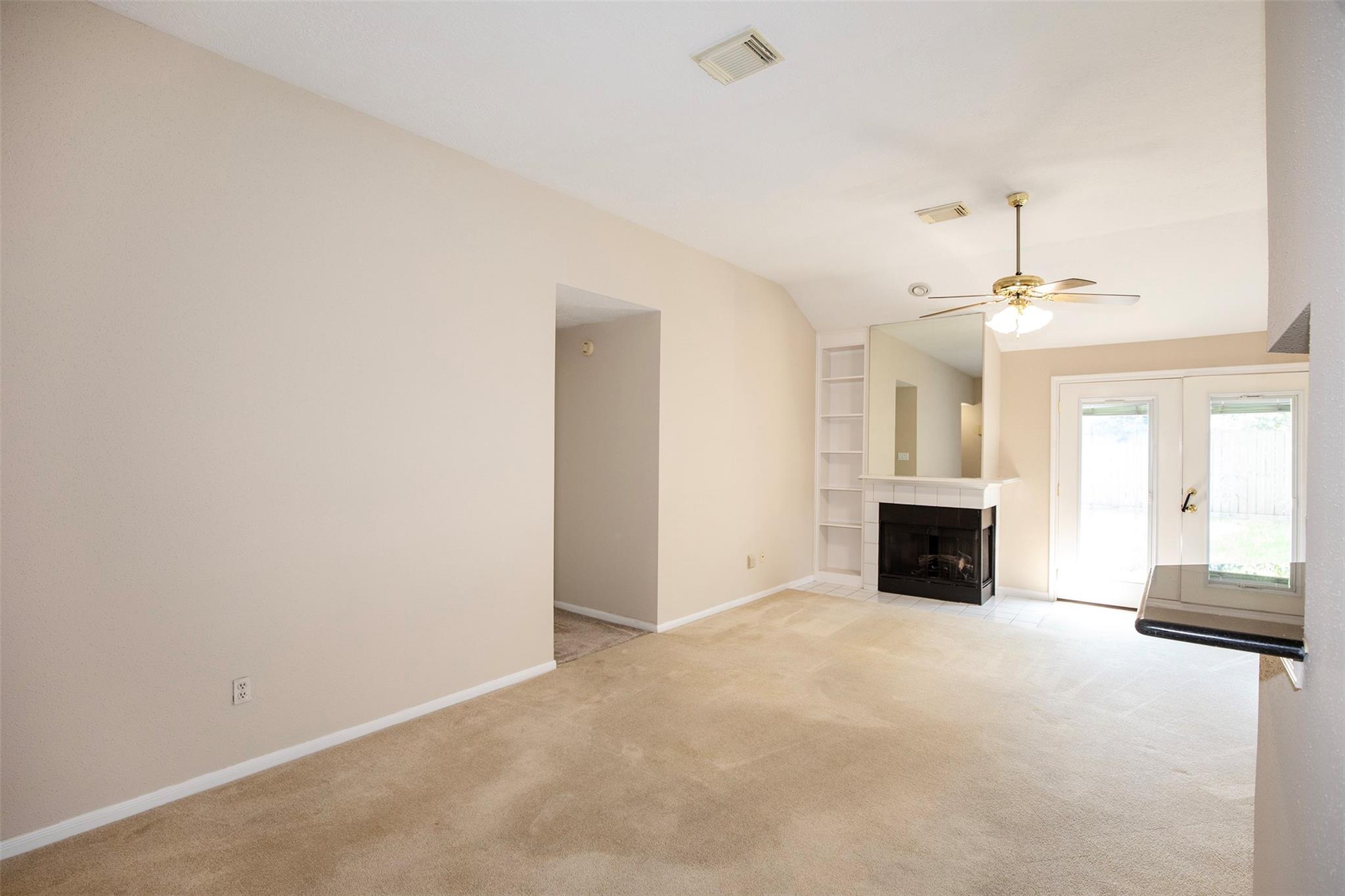 1514 New Cedars Drive Property Photo 6
