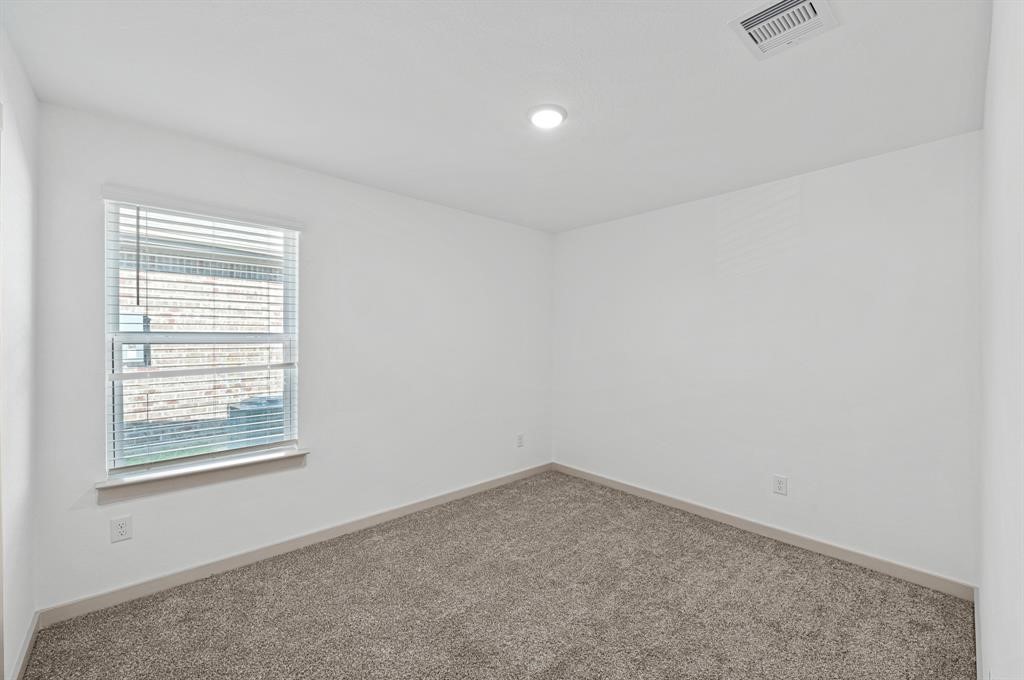7910 Duck Ponds Place Property Photo 16