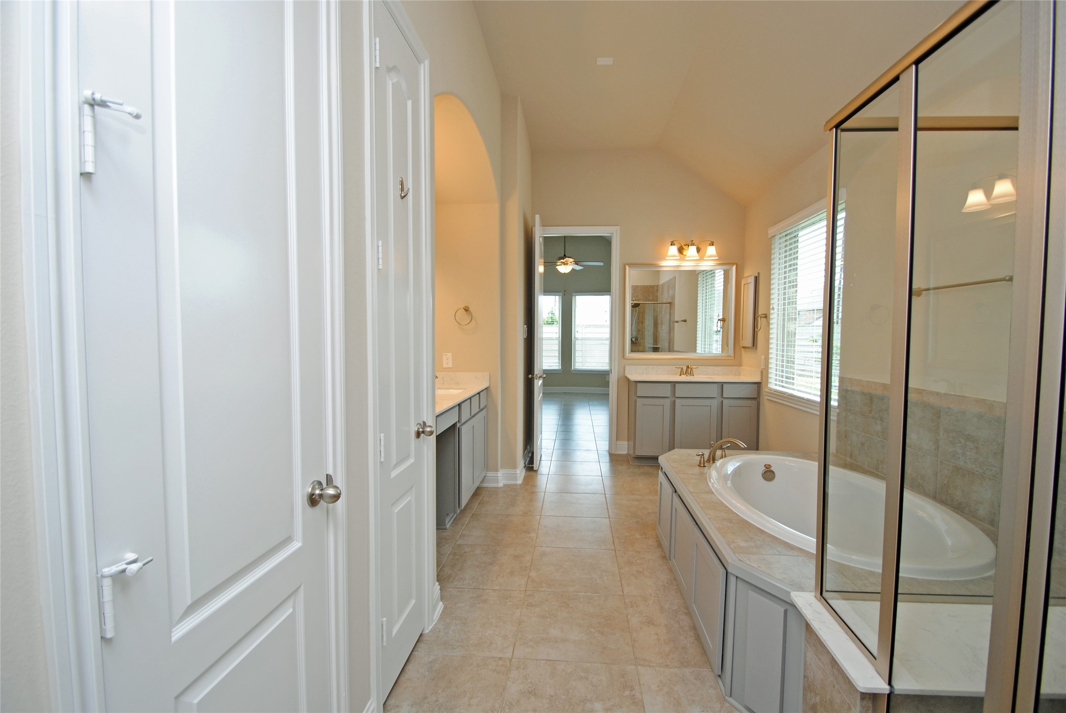2300 Yaupon Park Lane Property Photo 12