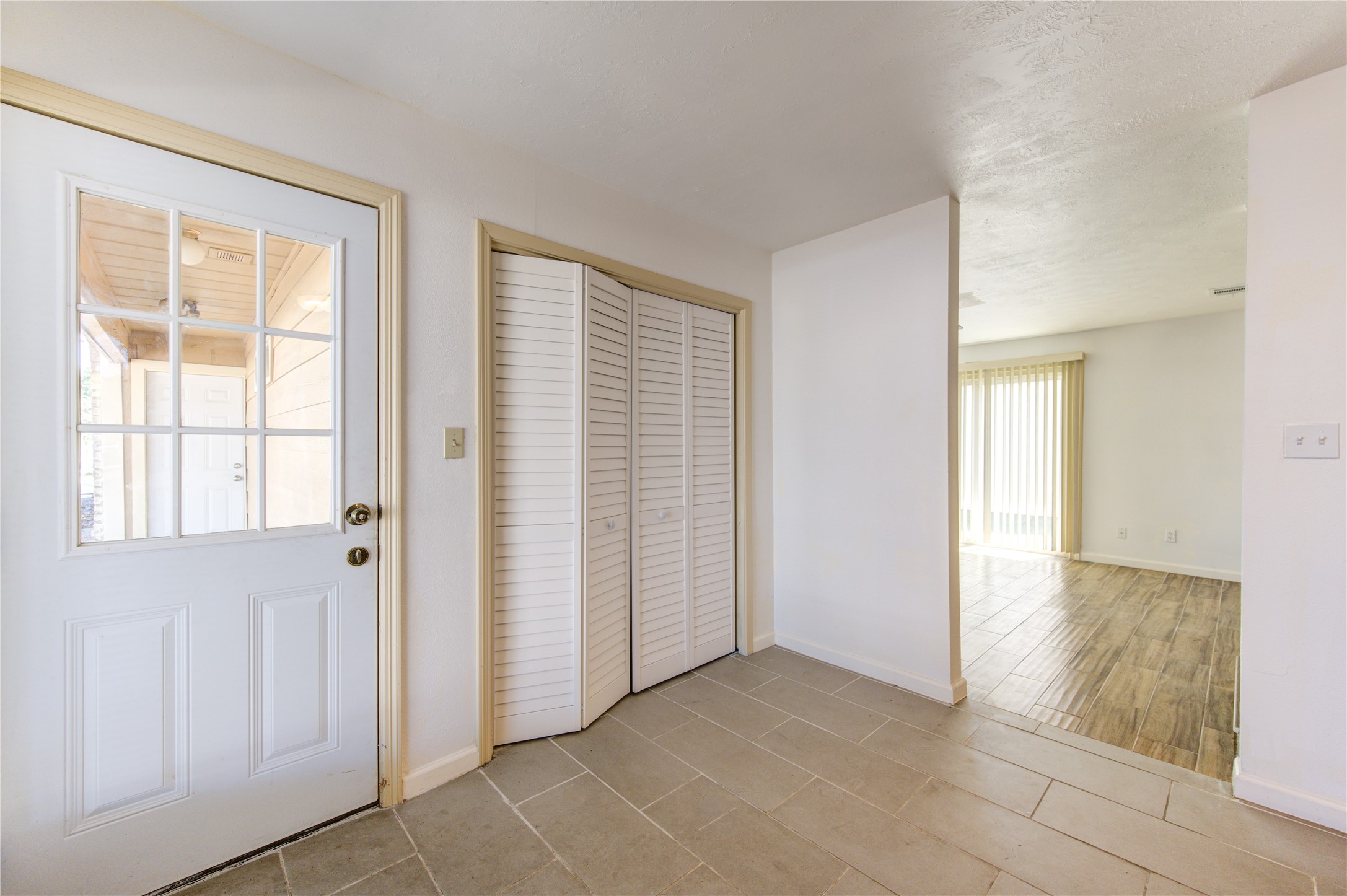 4403 Willow Beach Drive Property Photo 27