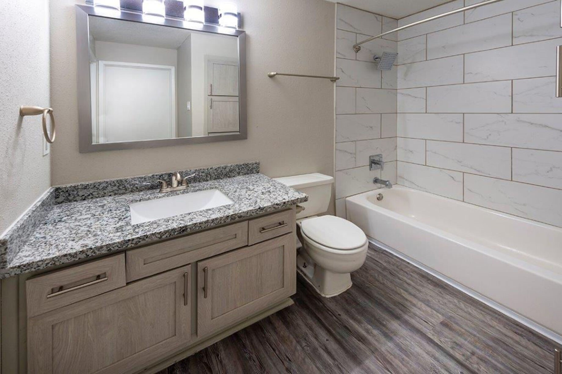 15603 Gulf Freeway 1210 Property Photo 11
