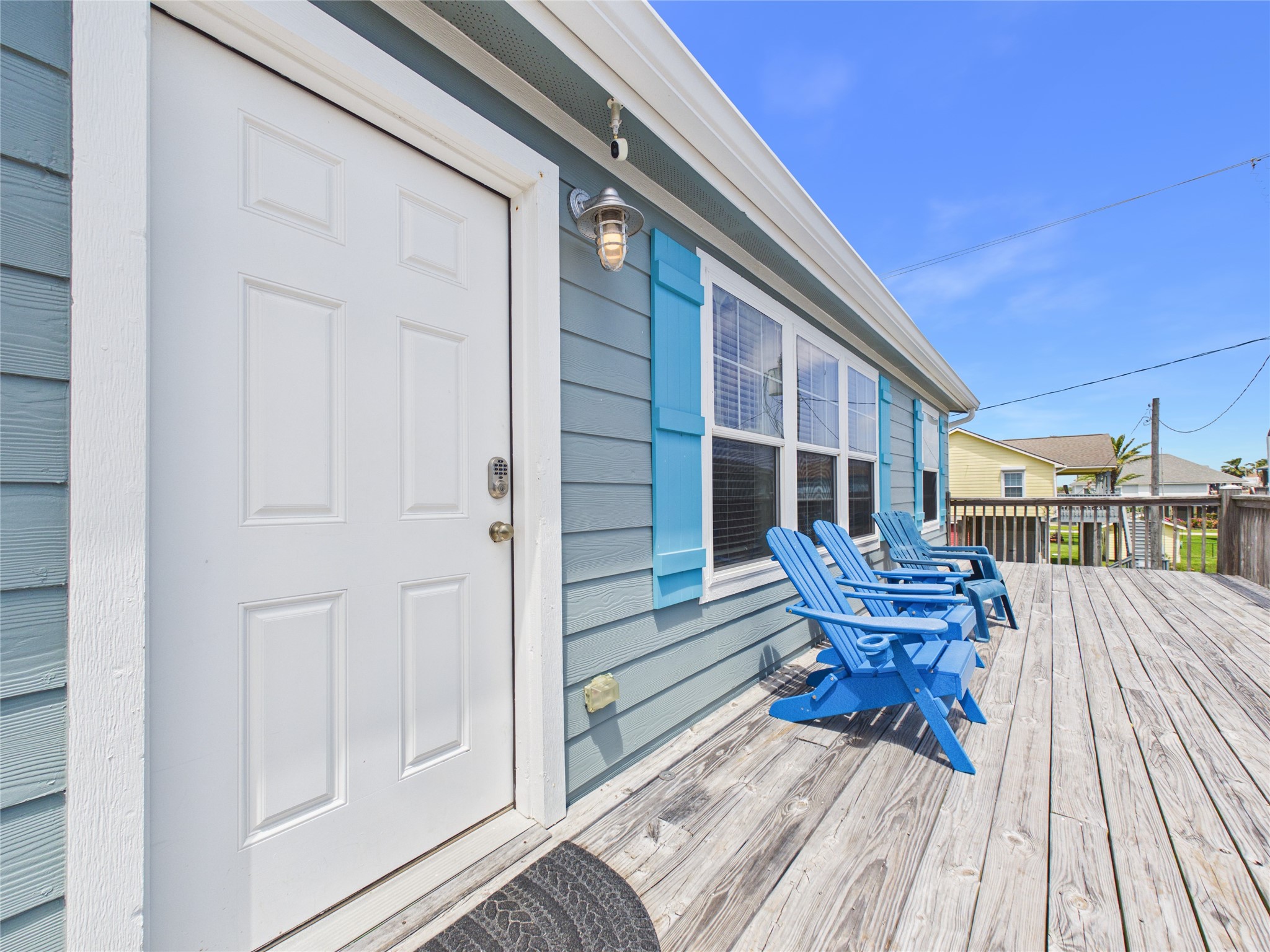905 Meynig Drive Property Photo 1