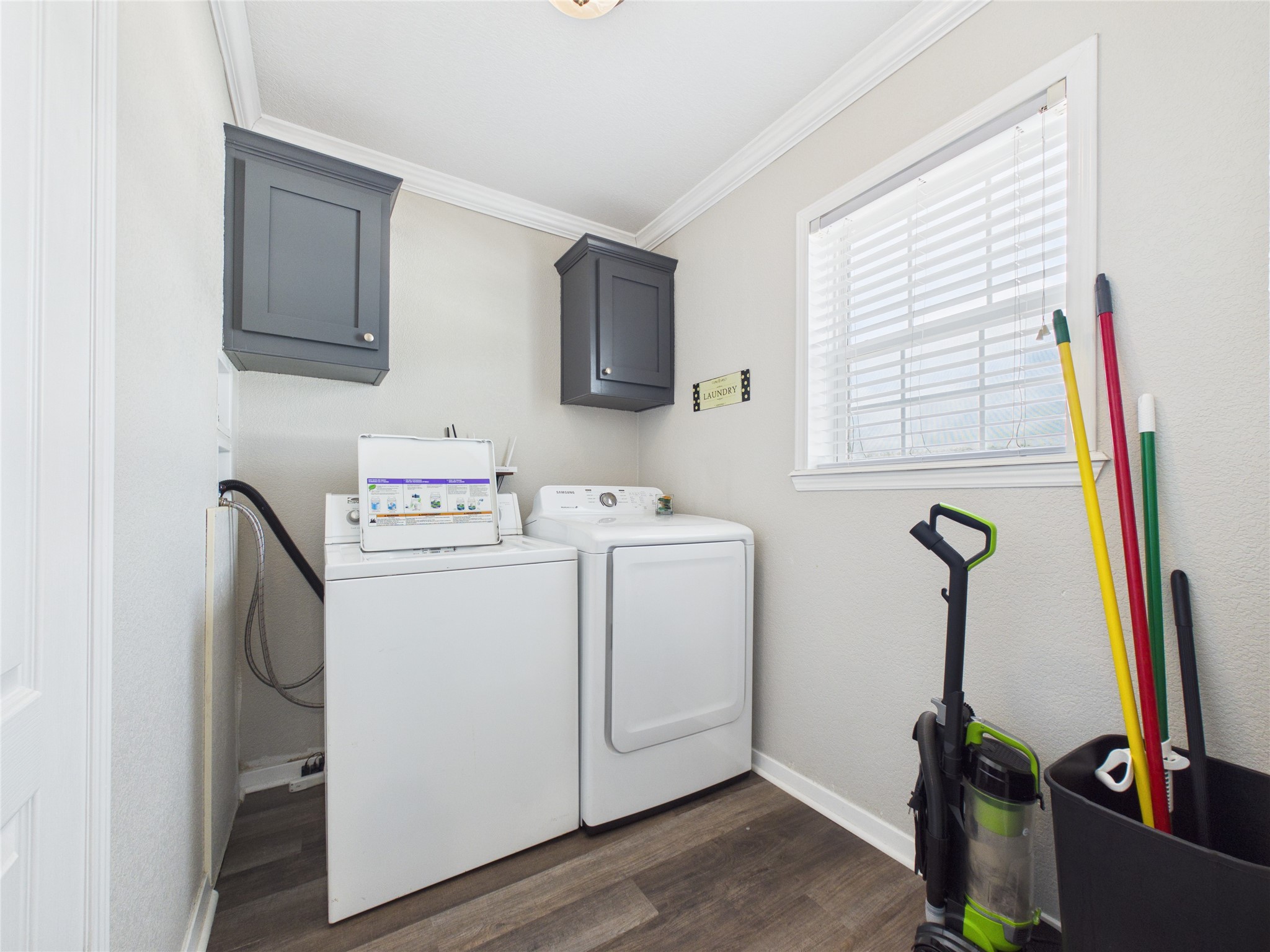 905 Meynig Drive Property Photo 19