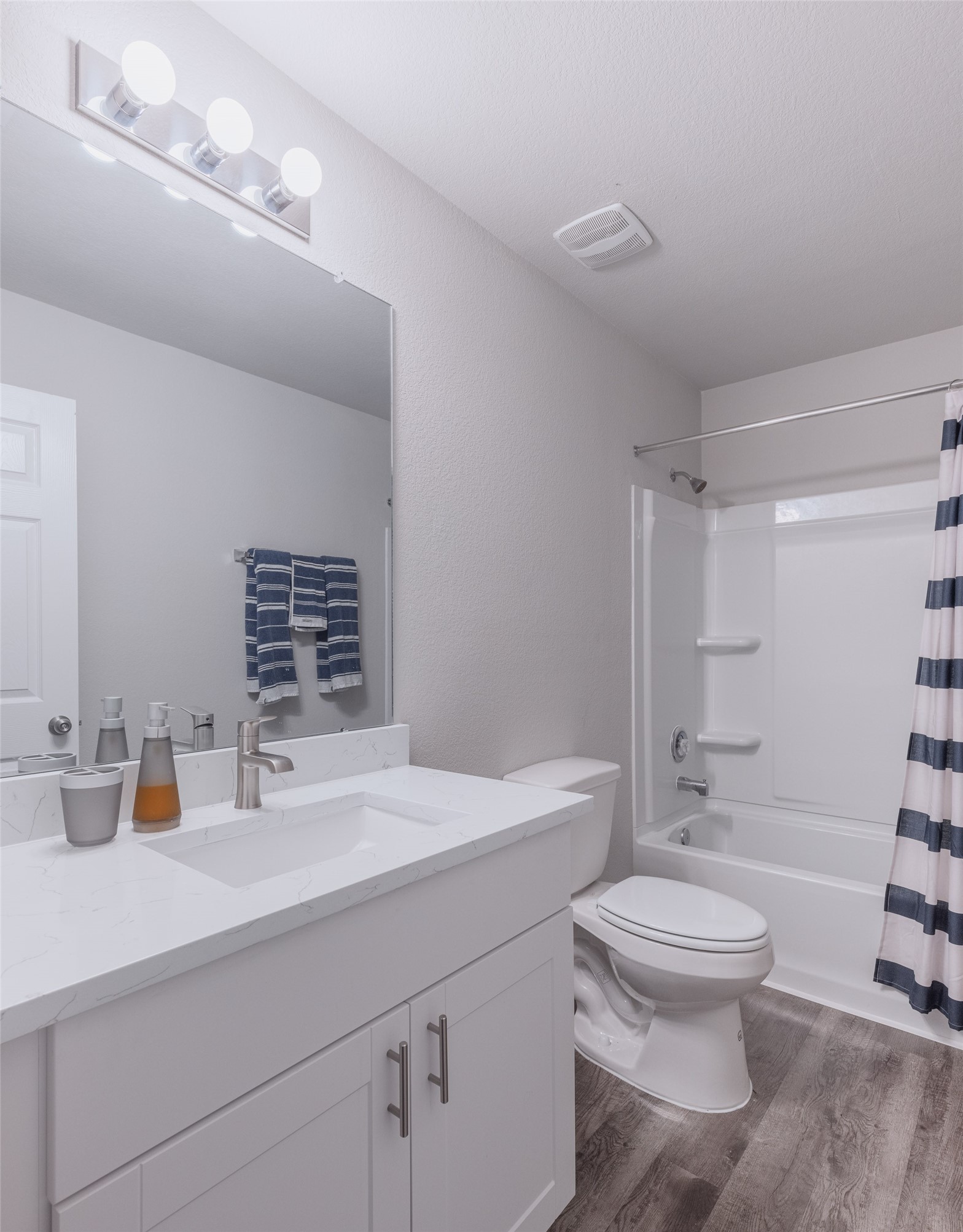 20906 Twining Rose Lane Property Photo 16