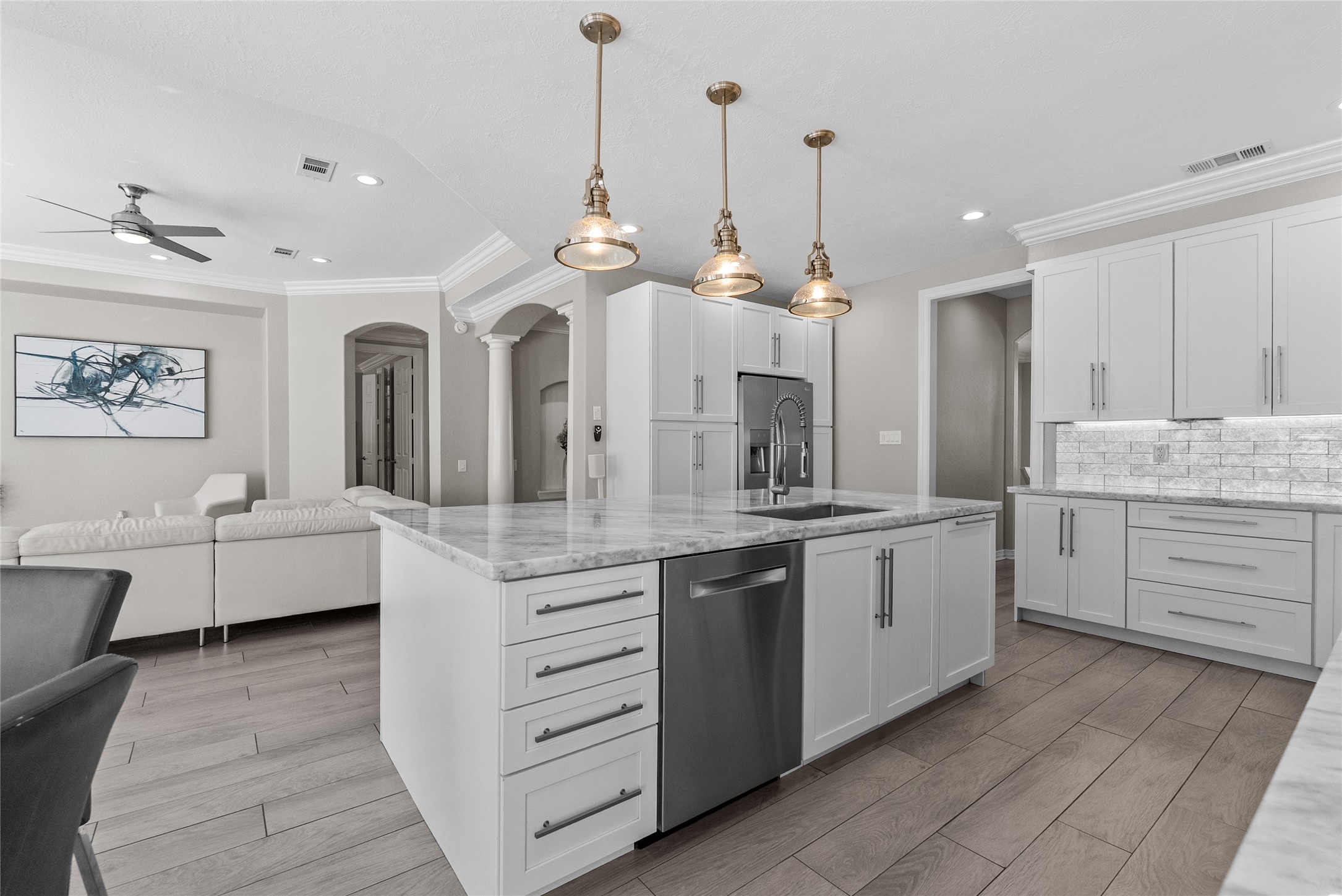 1511 Waterside Drive Property Photo 8