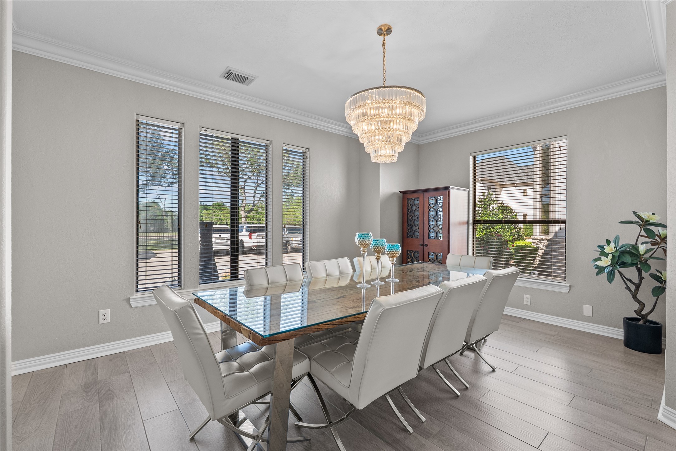 1511 Waterside Drive Property Photo 15