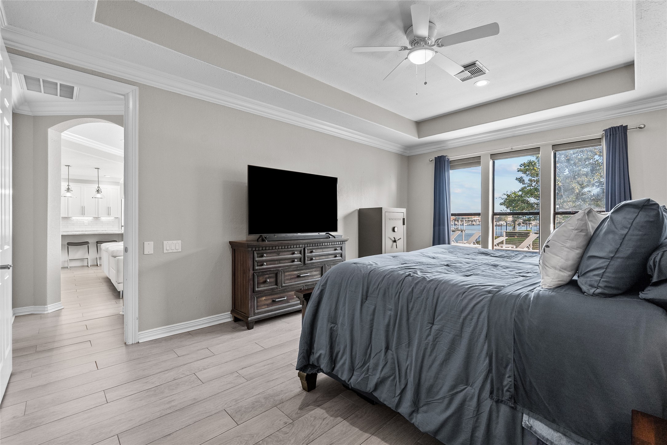 1511 Waterside Drive Property Photo 18