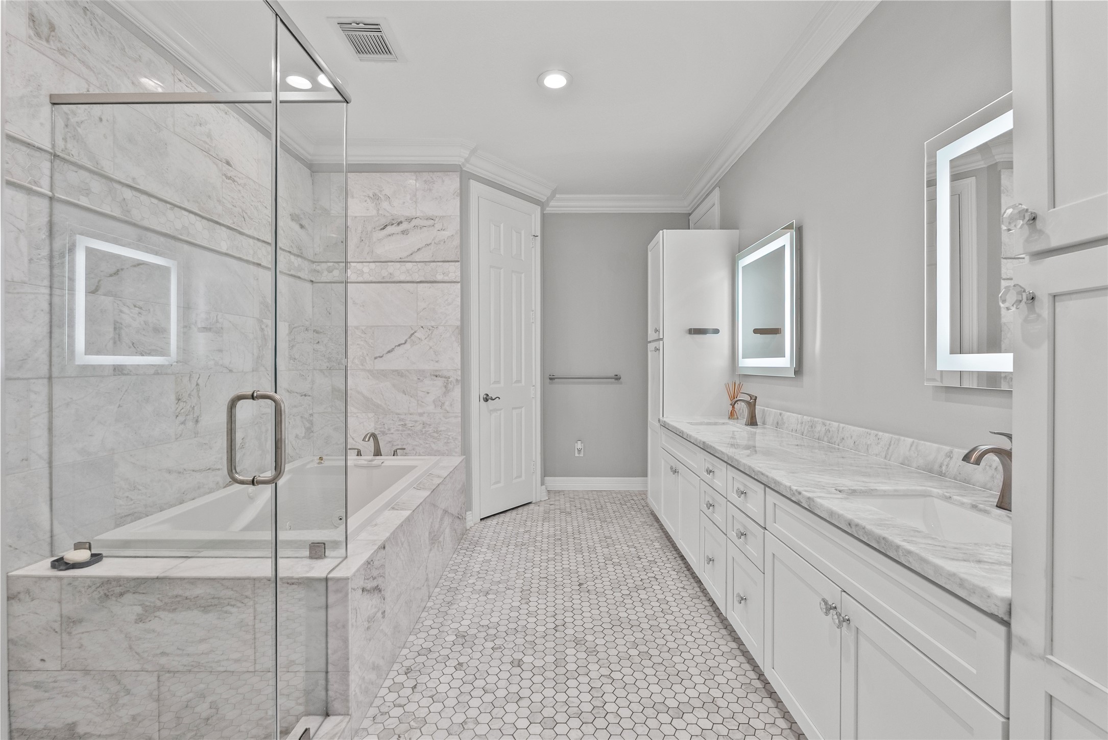 1511 Waterside Drive Property Photo 20