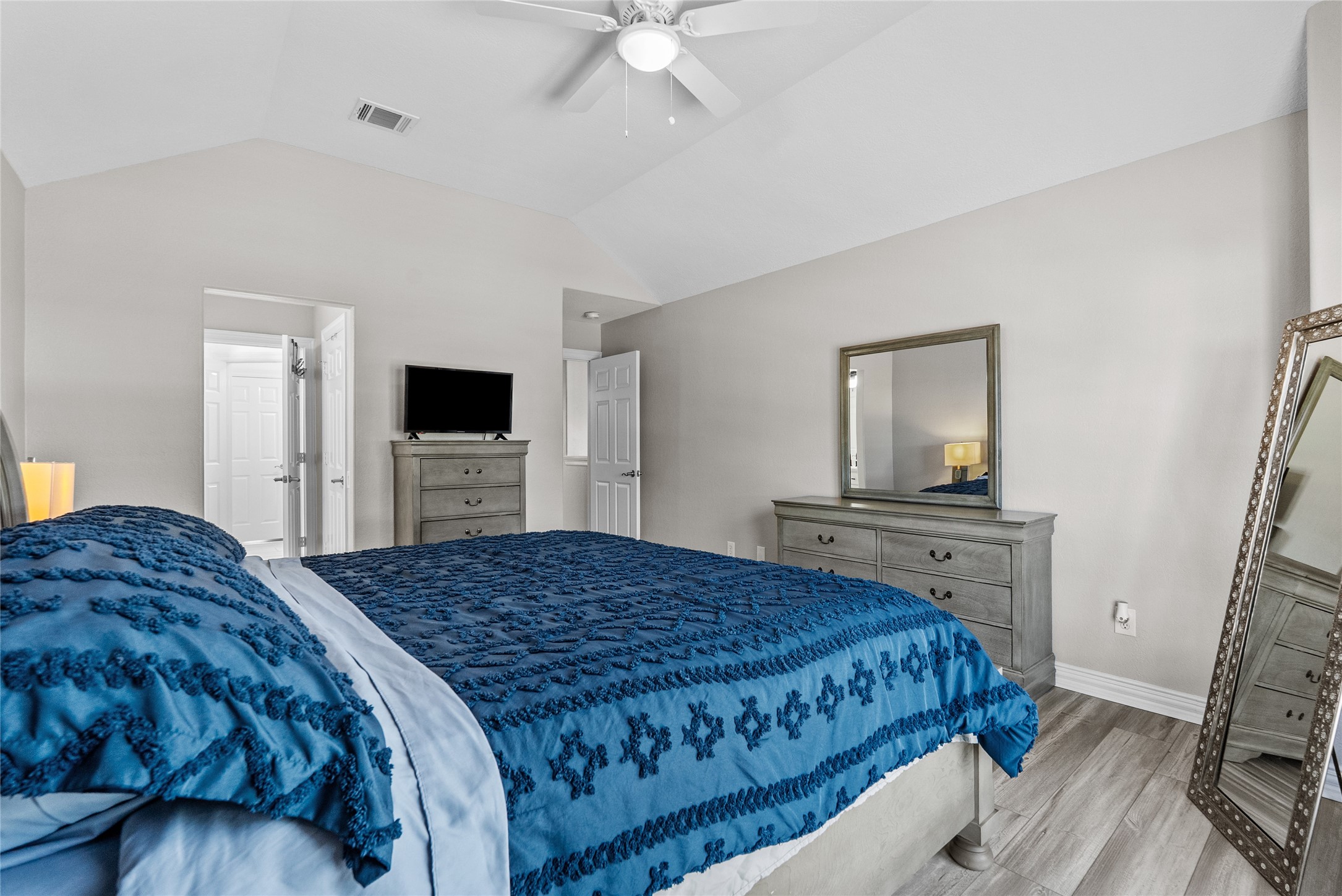 1511 Waterside Drive Property Photo 25