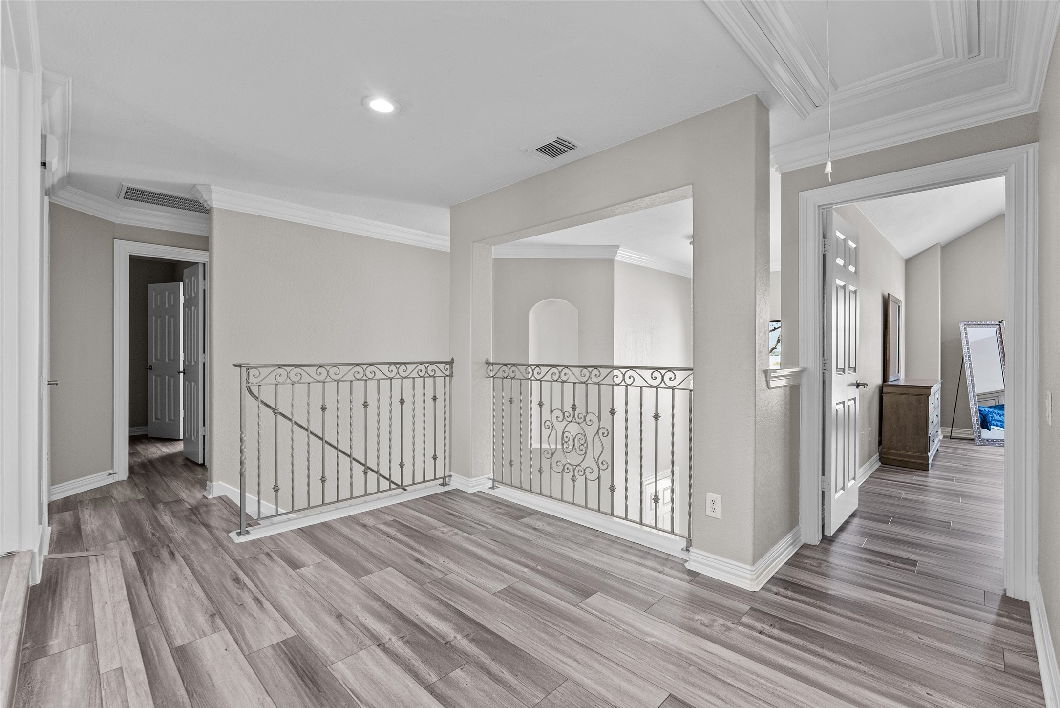 1511 Waterside Drive Property Photo 32