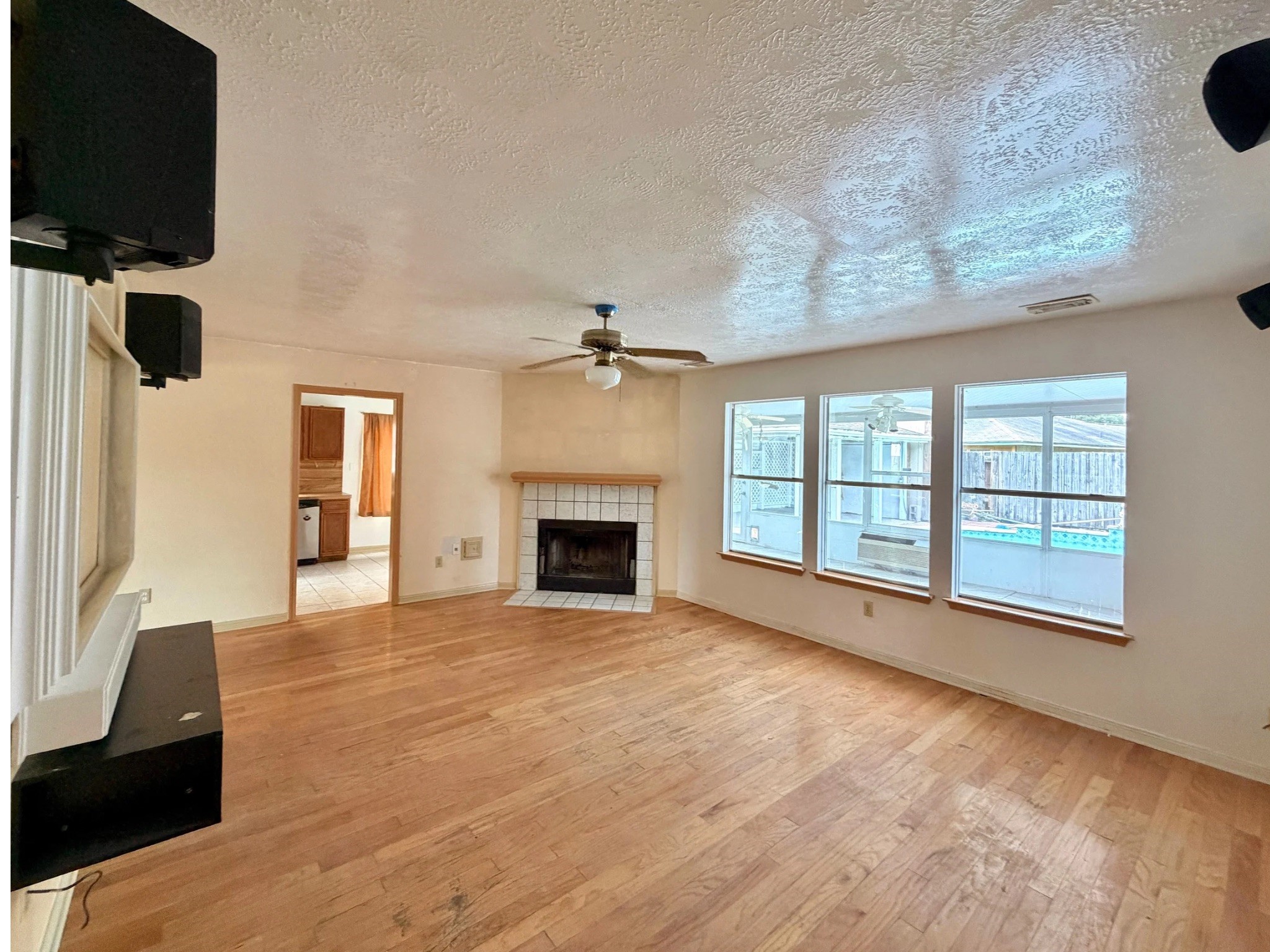 9114 Smokehollow Drive Property Photo 4