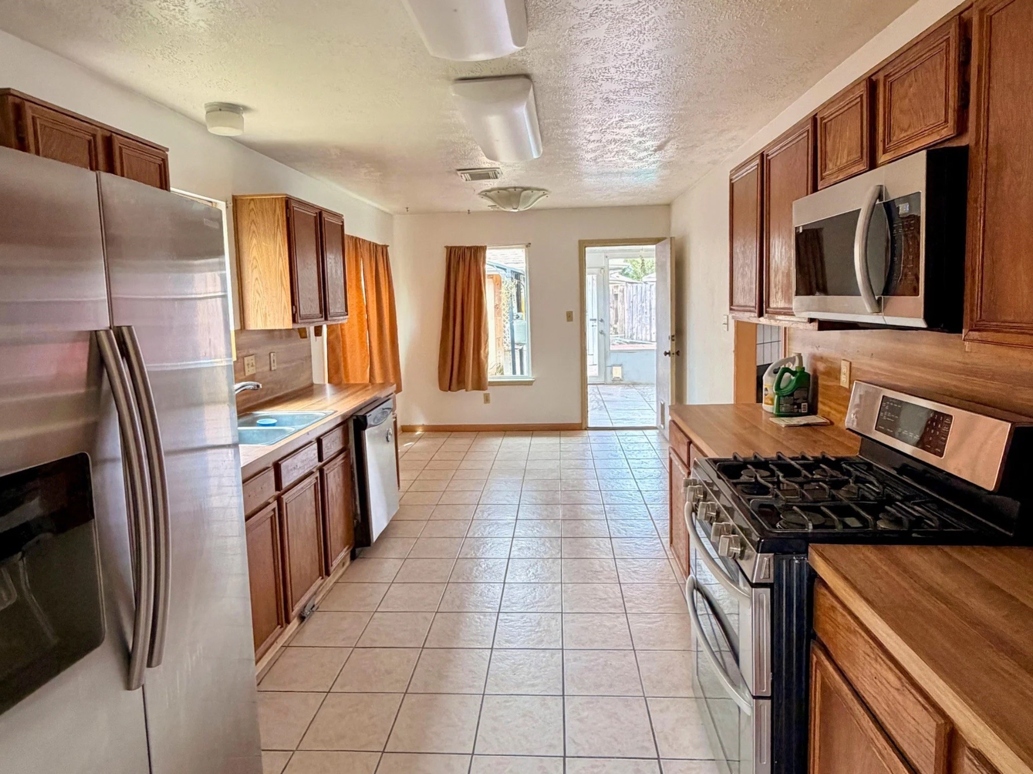 9114 Smokehollow Drive Property Photo 6
