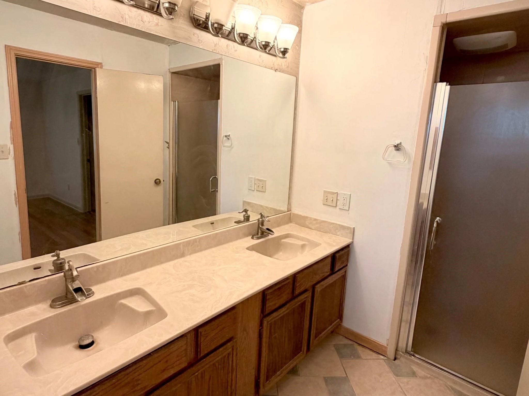 9114 Smokehollow Drive Property Photo 14