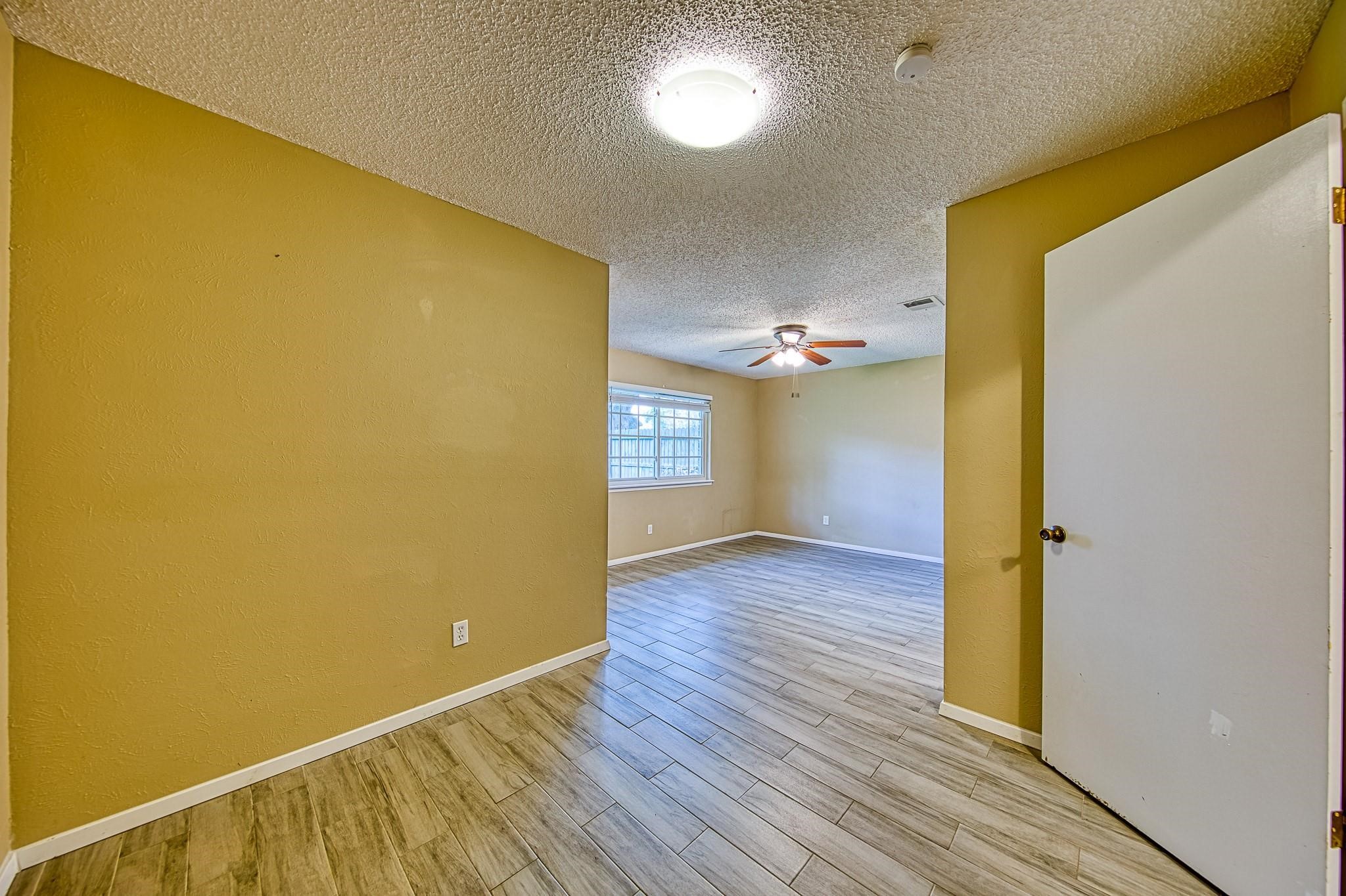 22411 Elsinore Drive Property Photo 13