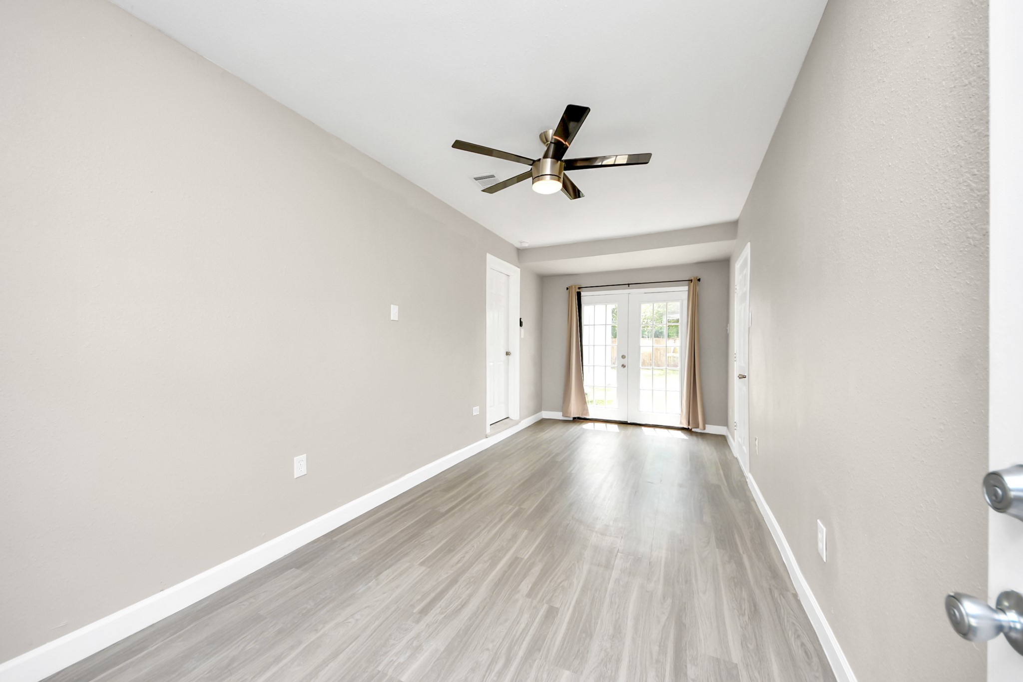 4910 Eppes Street Property Photo 11